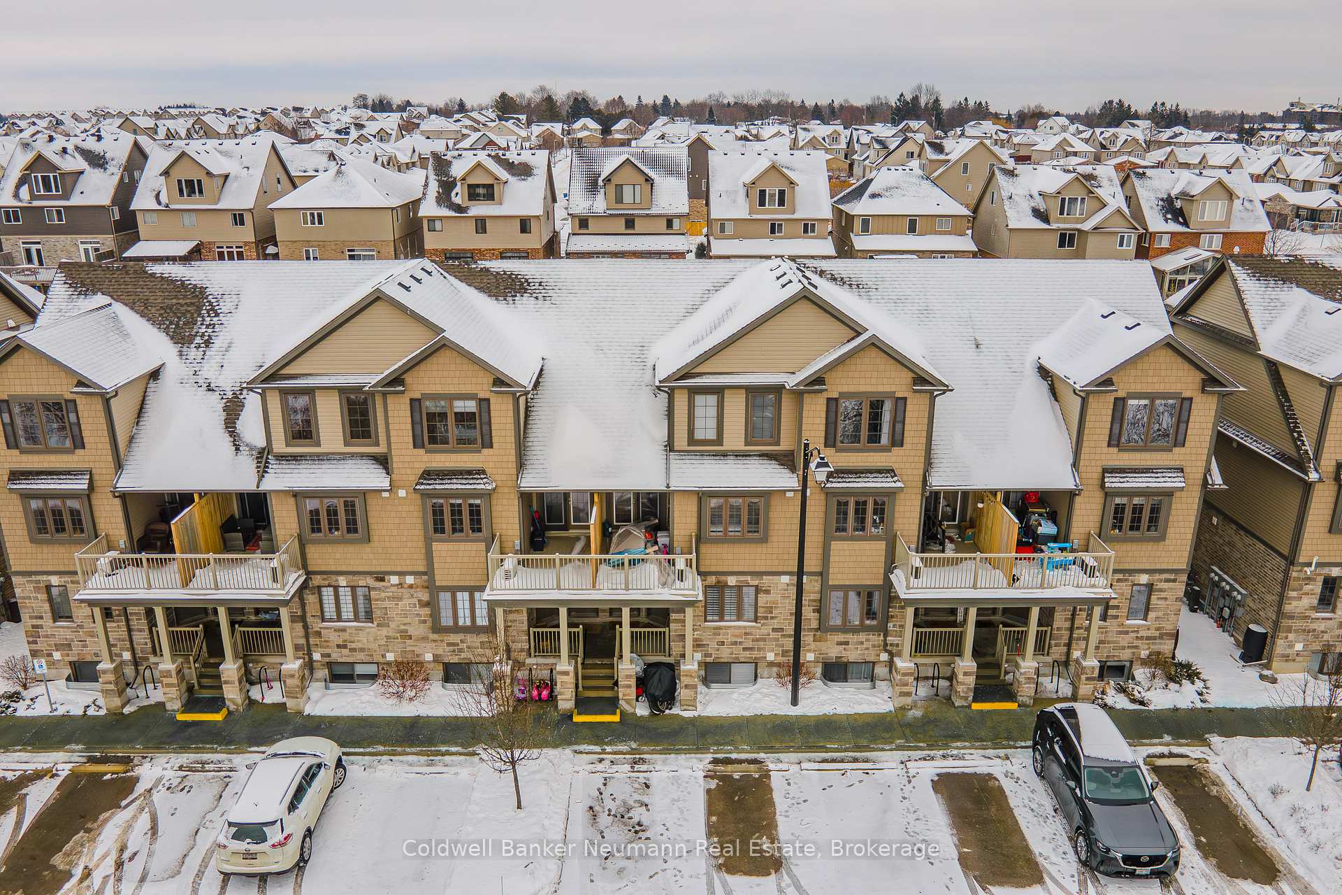 Photo 2 of Unit 9A, 85 Mullin Drive, Guelph, Victoria North — HOMEH