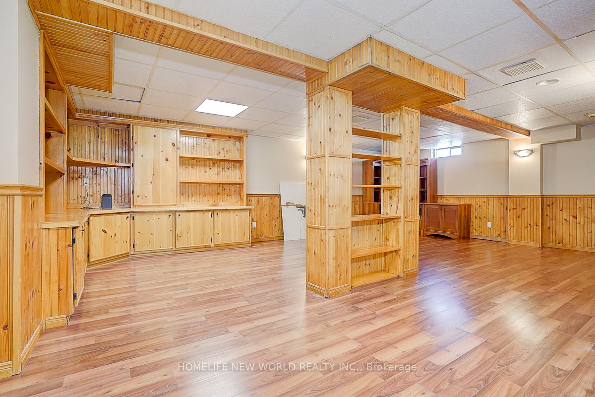 Photo 23 of 61 Noake Crescent, Ajax, Central — HOMEH
