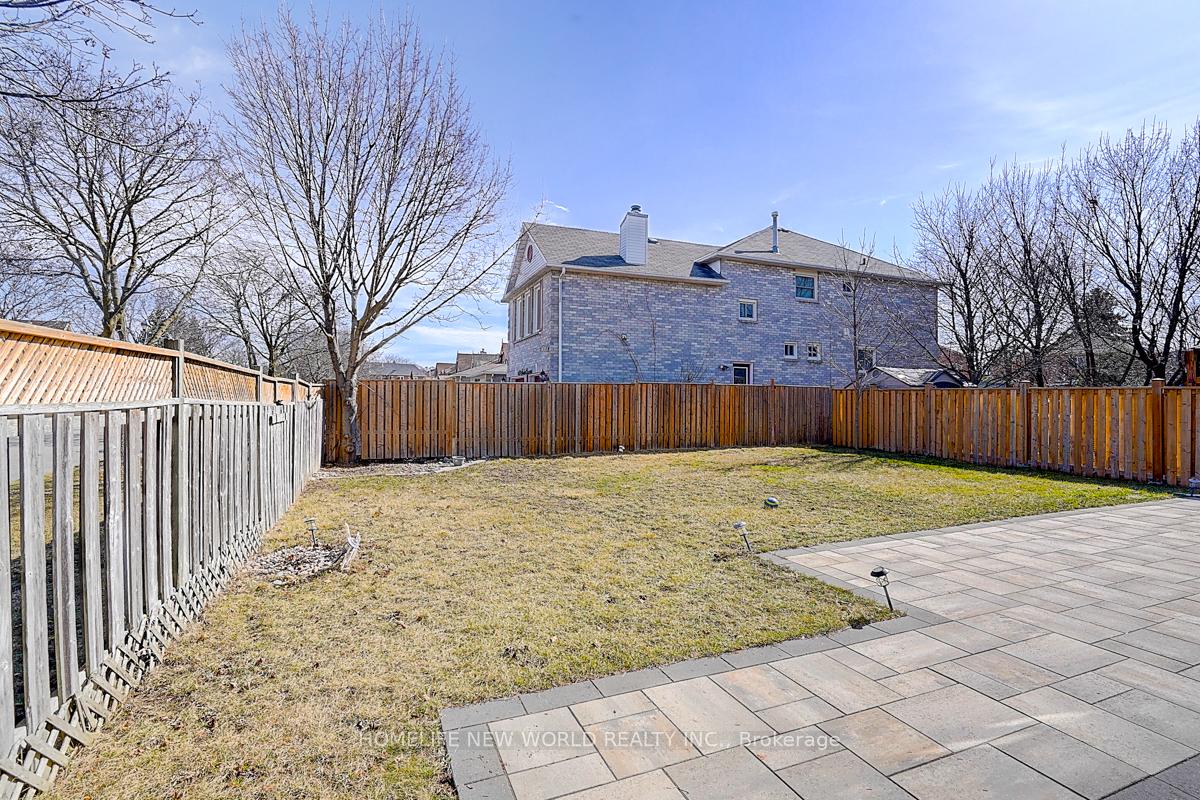 Photo 28 of 61 Noake Crescent, Ajax, Central — HOMEH