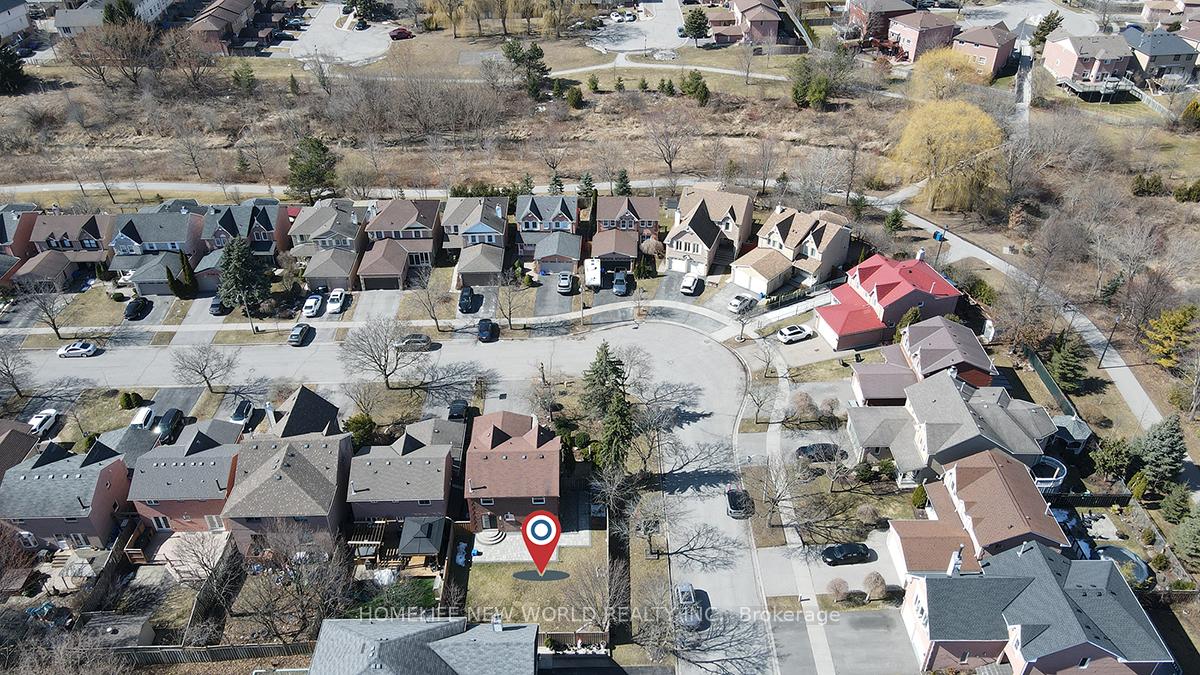 Photo 31 of 61 Noake Crescent, Ajax, Central — HOMEH