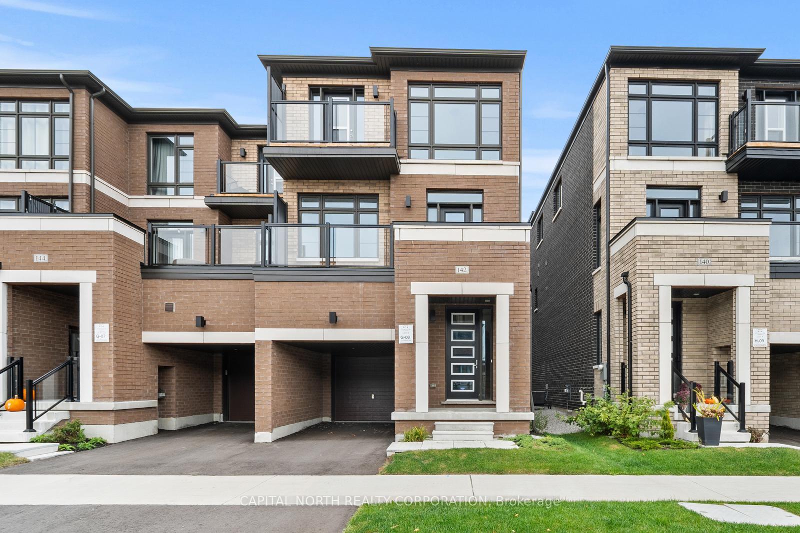 Photo 2 of 142 Turnberry Lane, Barrie, Painswick South — HOMEH