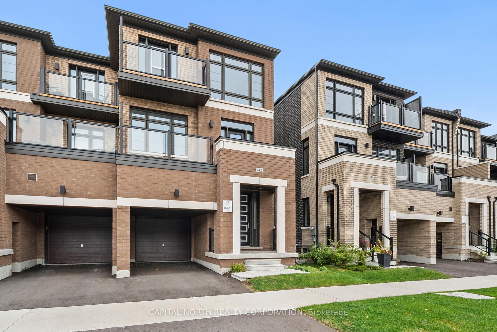 Photo 3 of 142 Turnberry Lane, Barrie, Painswick South — HOMEH
