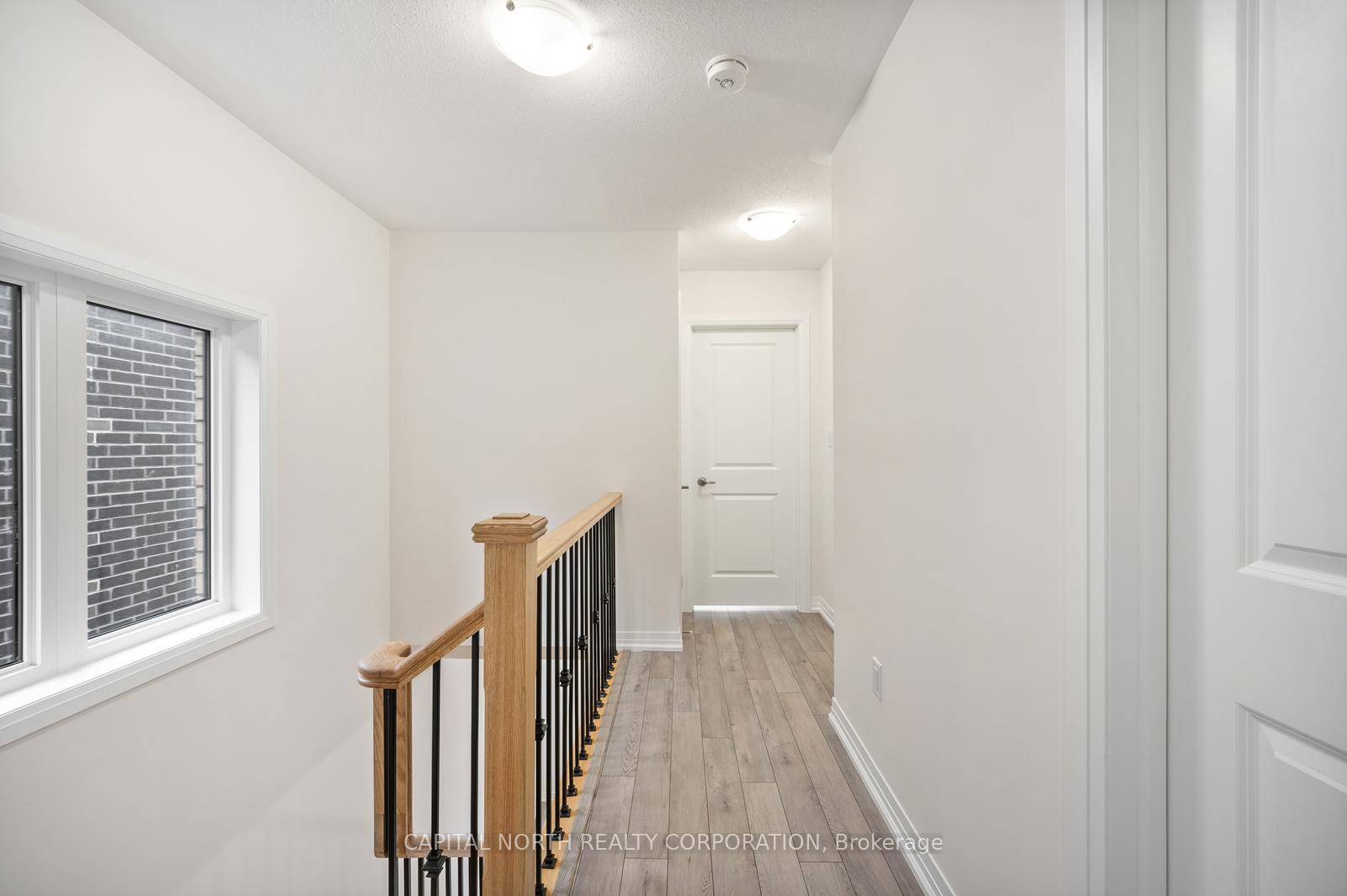 Photo 29 of 142 Turnberry Lane, Barrie, Painswick South — HOMEH