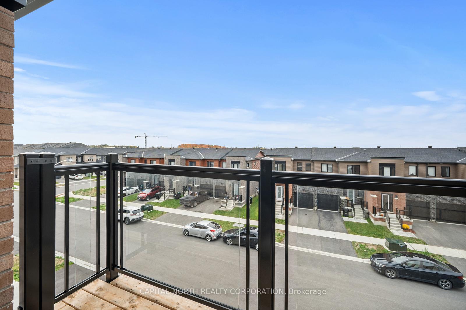 Photo 34 of 142 Turnberry Lane, Barrie, Painswick South — HOMEH