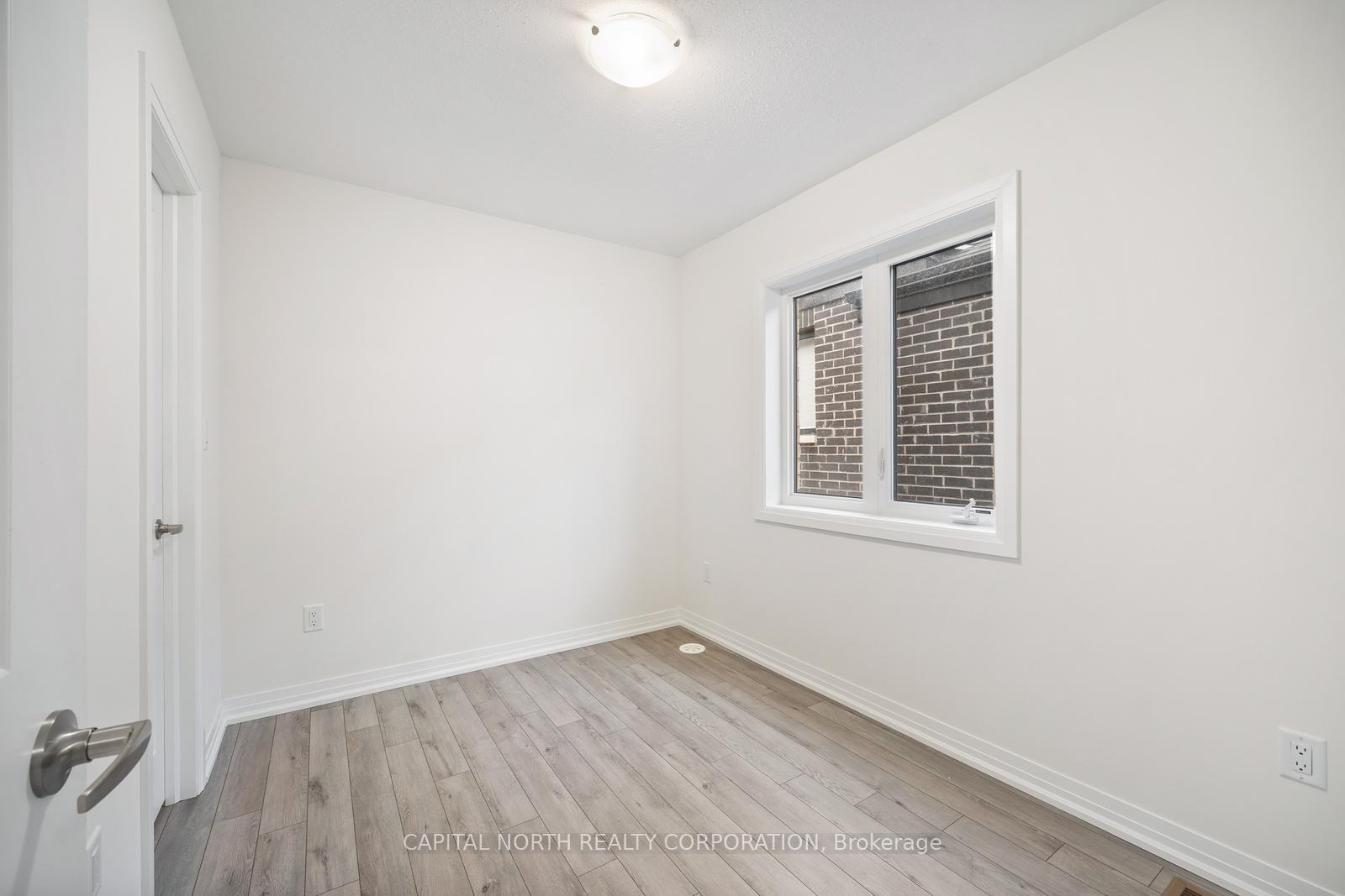 Photo 38 of 142 Turnberry Lane, Barrie, Painswick South — HOMEH