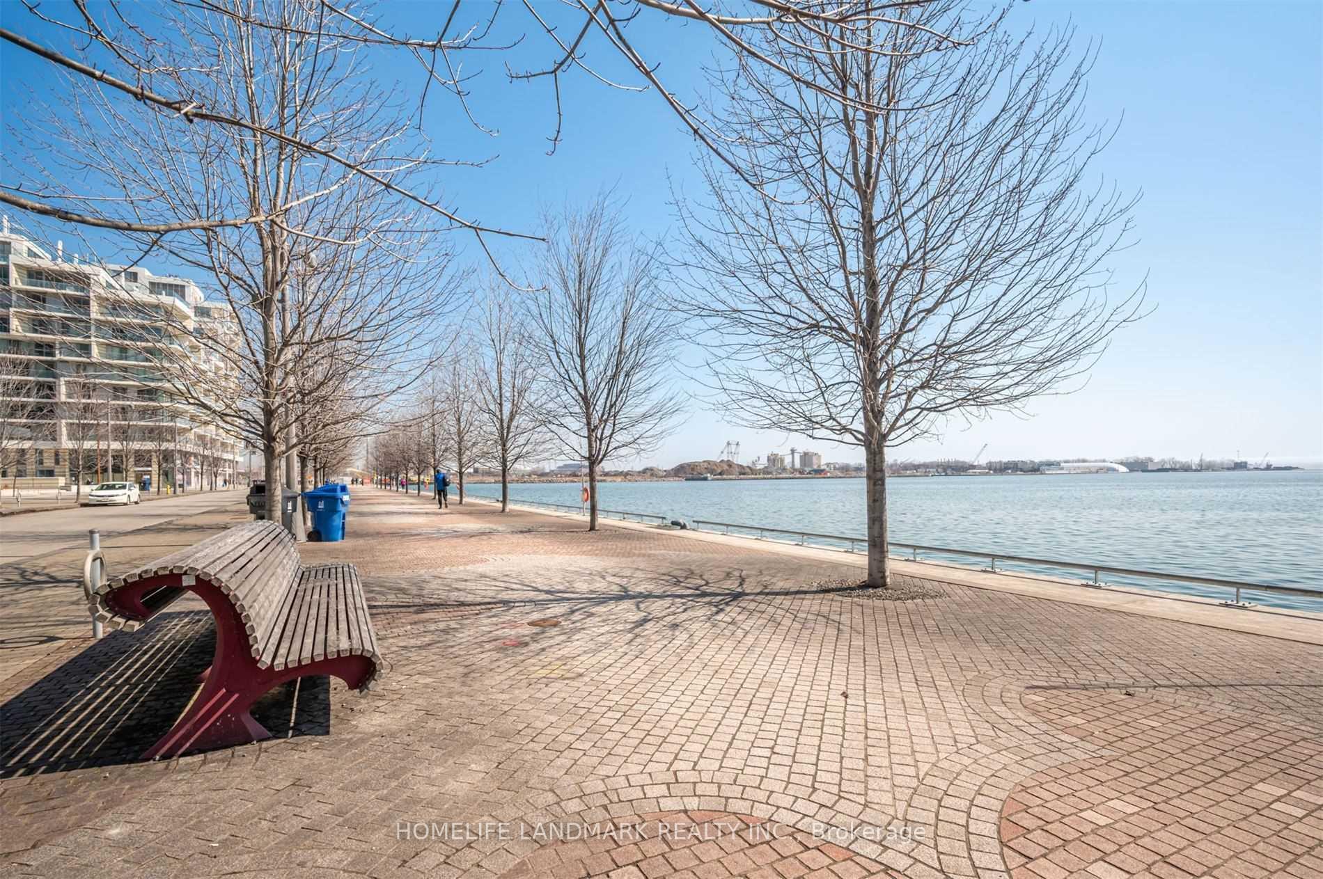 Photo 16 of Unit Ph21, 1 Edgewater Drive, Toronto, Waterfront Communities — HOMEH