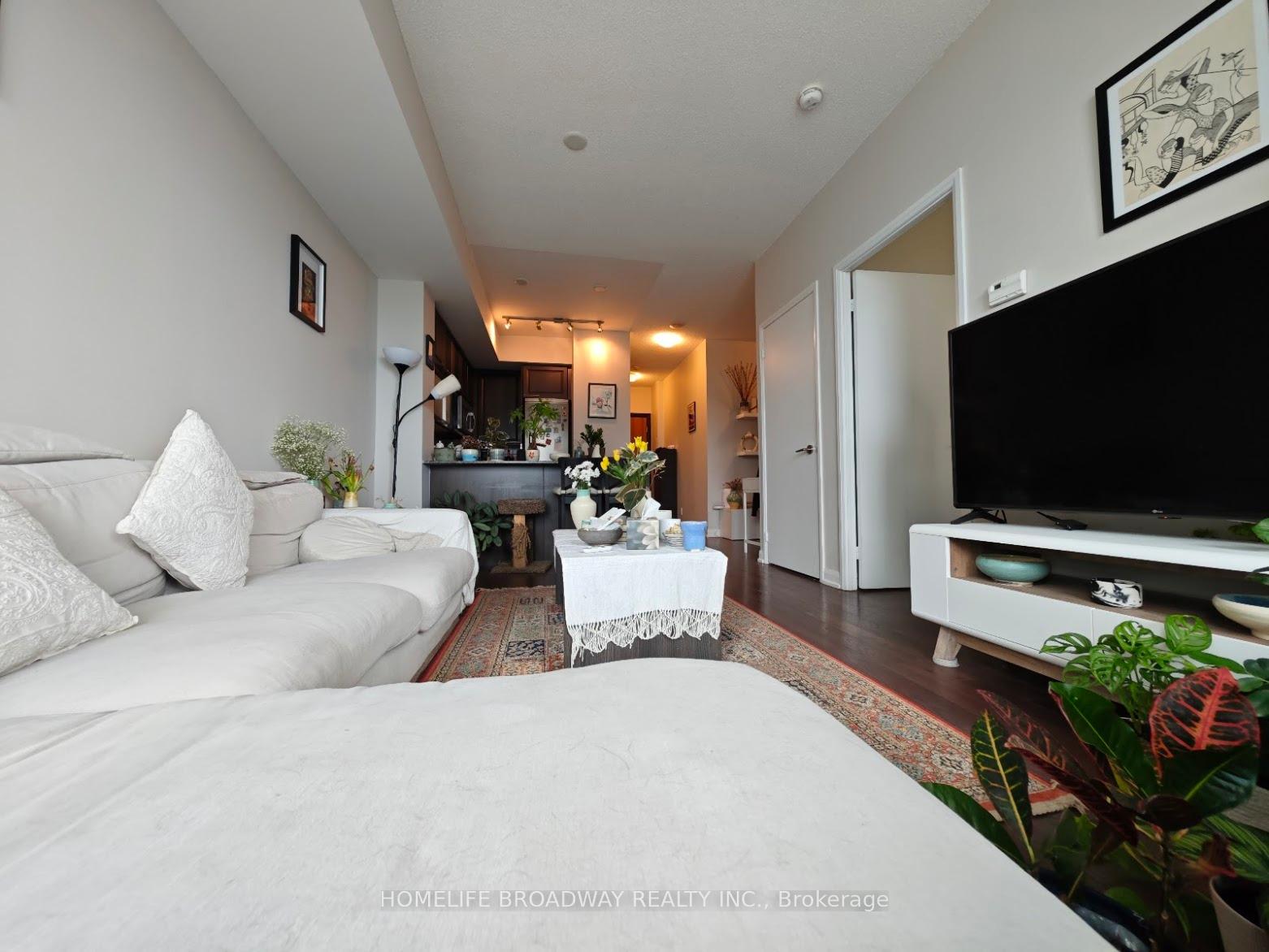 Photo 5 of Unit 2007, 500 Sherbourne Street, Toronto, North St. James Town — HOMEH