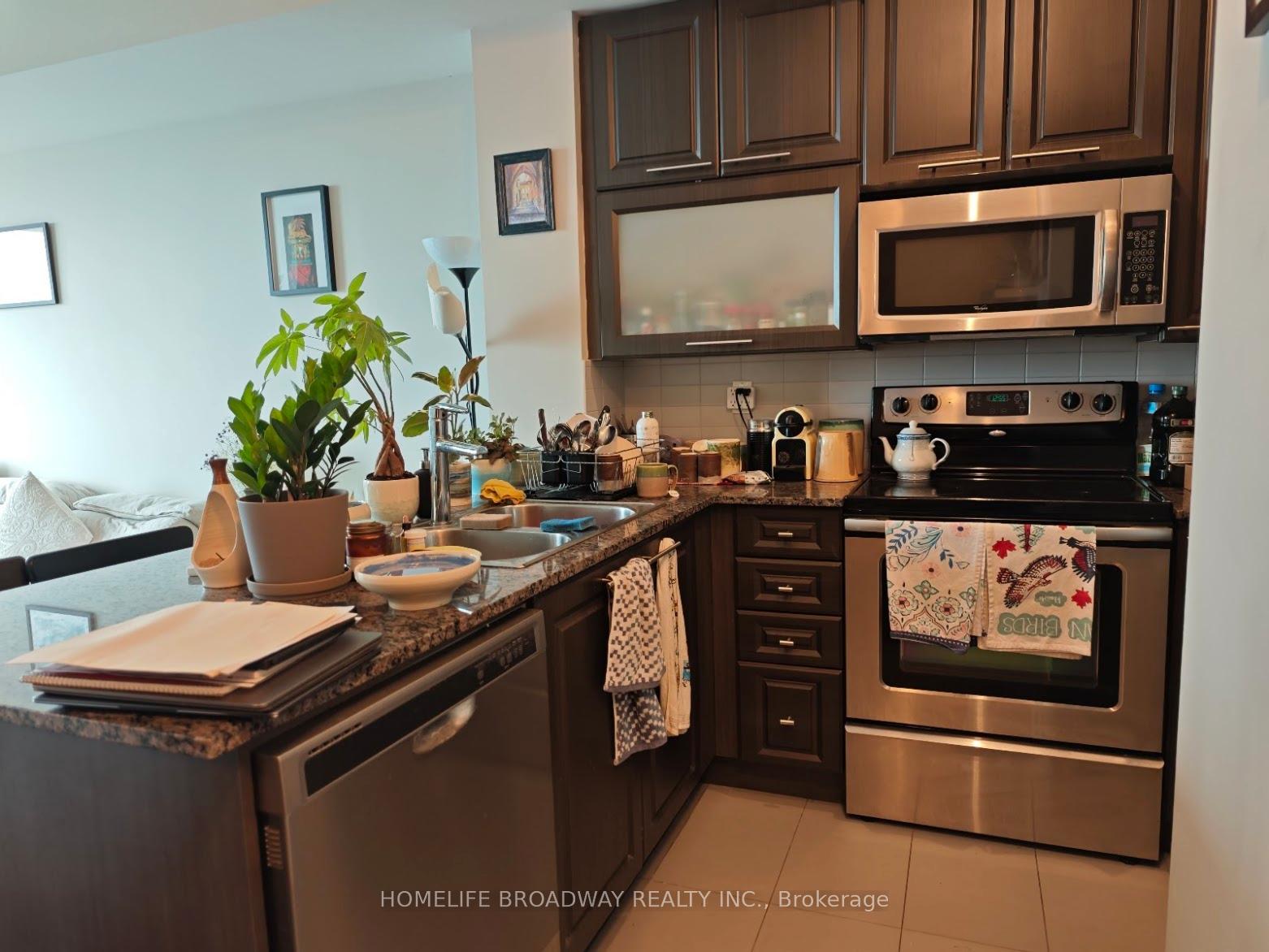 Photo 6 of Unit 2007, 500 Sherbourne Street, Toronto, North St. James Town — HOMEH