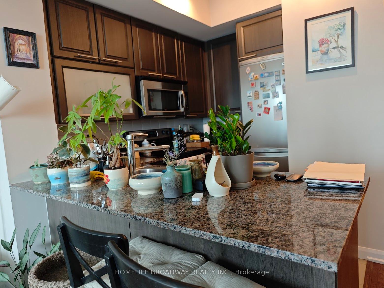 Photo 7 of Unit 2007, 500 Sherbourne Street, Toronto, North St. James Town — HOMEH