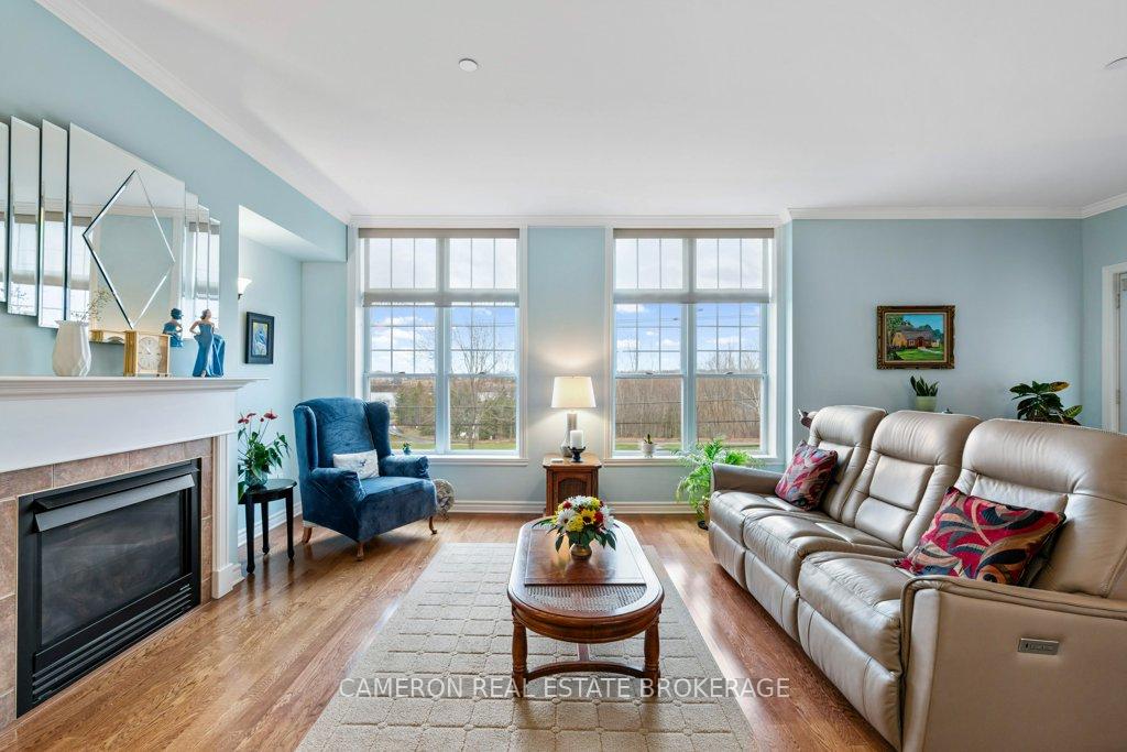Photo 8 of Unit 301, 341 Water Street W, Cornwall — HOMEH