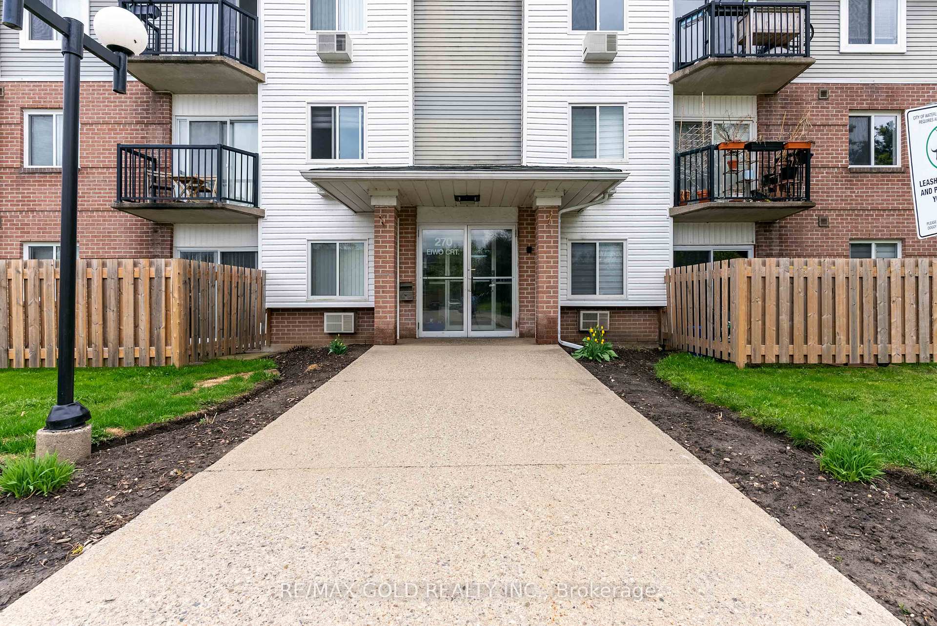 Photo 4 of Unit 302, 270 Eiwo Court, Waterloo — HOMEH