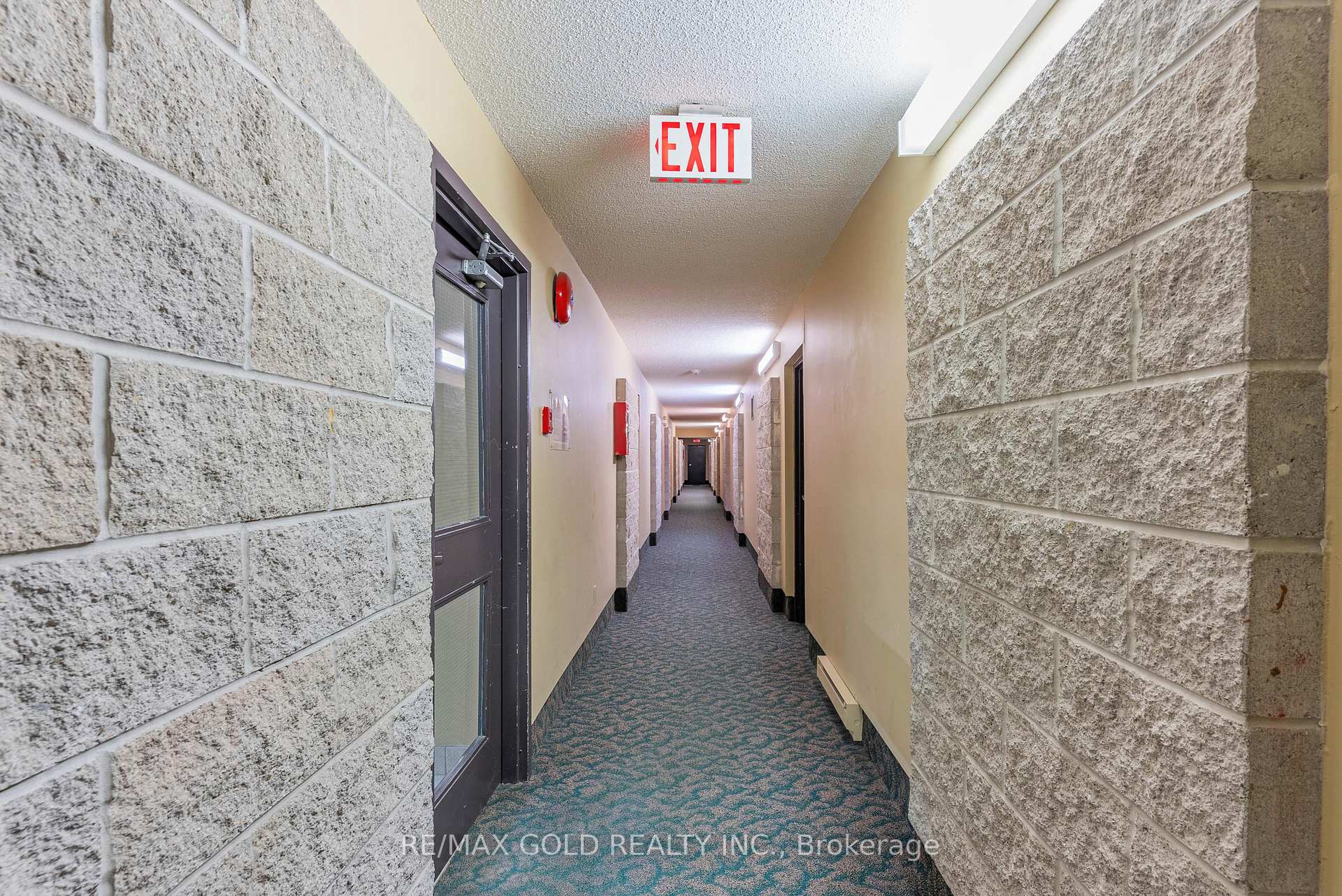 Photo 6 of Unit 302, 270 Eiwo Court, Waterloo — HOMEH