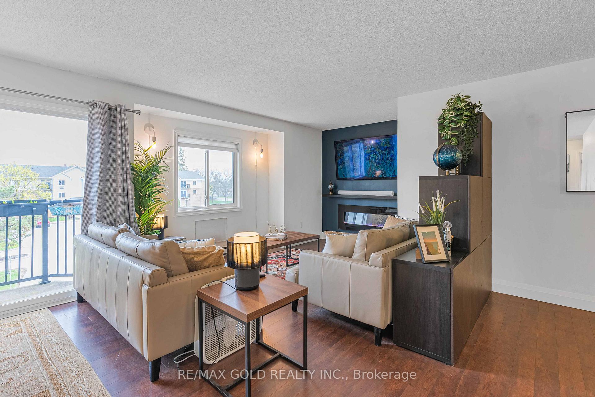 Photo 15 of Unit 302, 270 Eiwo Court, Waterloo — HOMEH