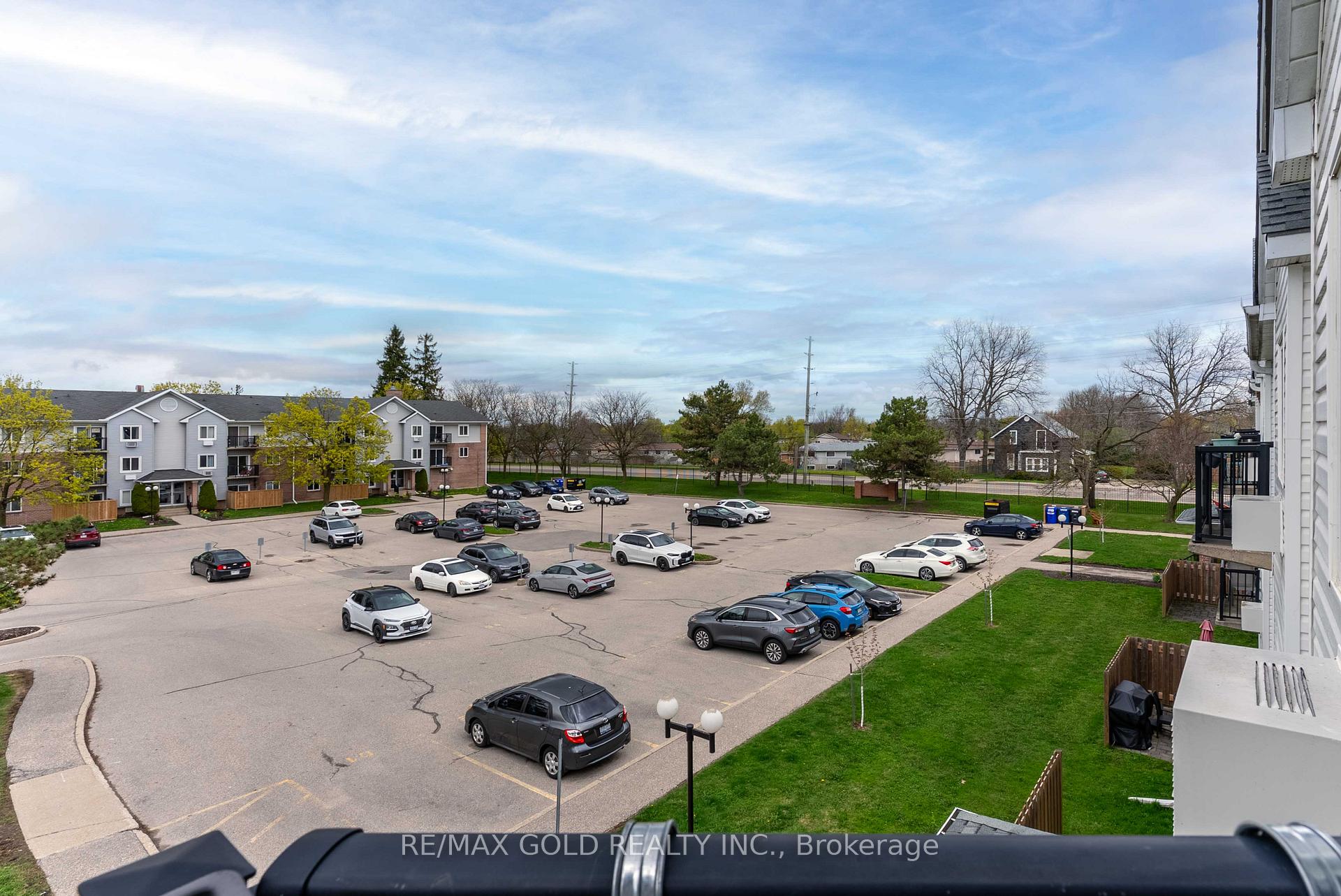 Photo 34 of Unit 302, 270 Eiwo Court, Waterloo — HOMEH