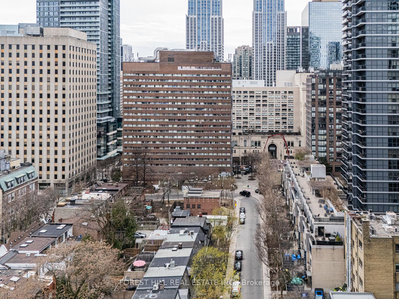 Photo 39 of 8 Granby Street, Toronto, Church-Yonge Corridor — HOMEH