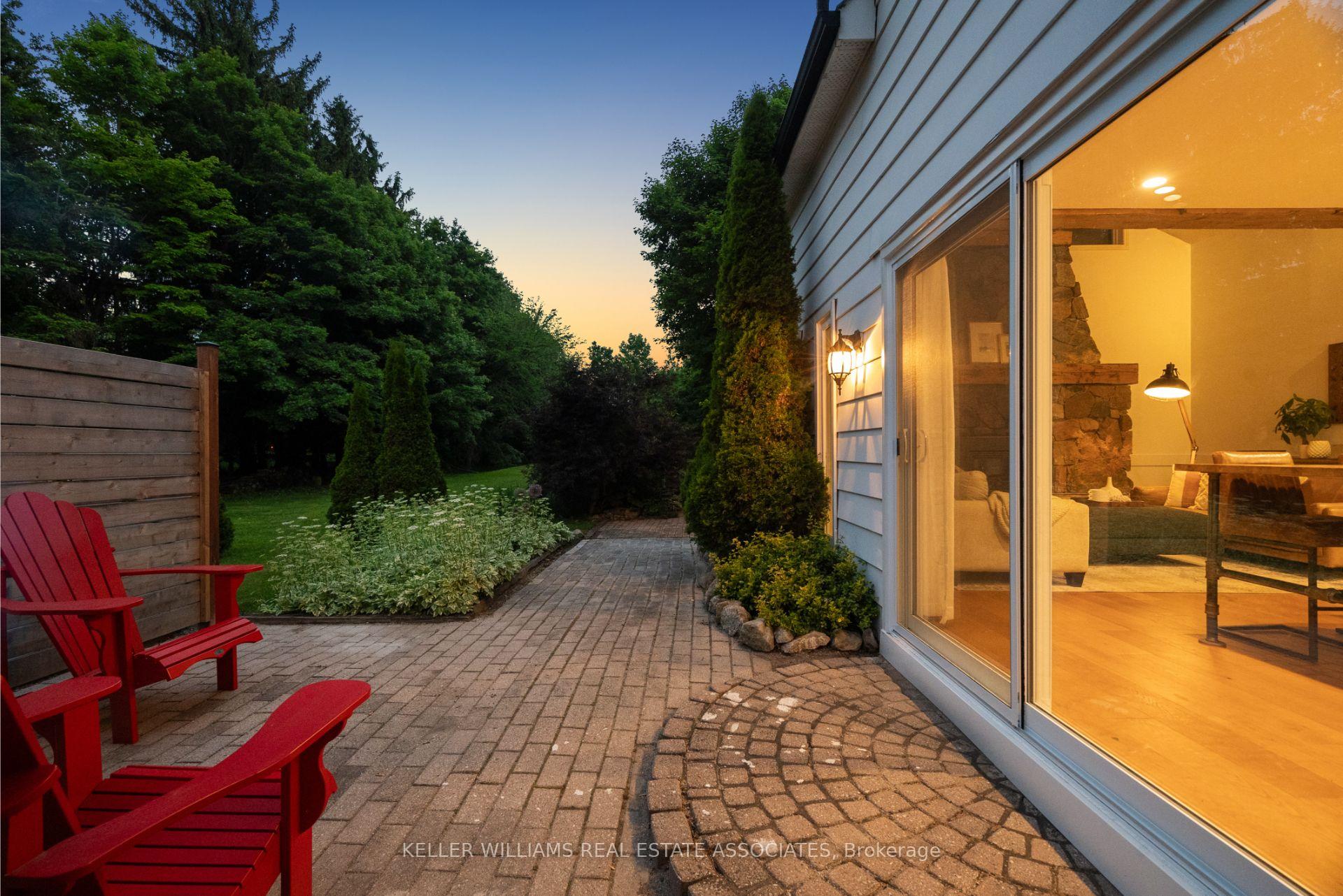 Photo 11 of 4910 Trafalgar Road, Erin, Rural Erin — HOMEH