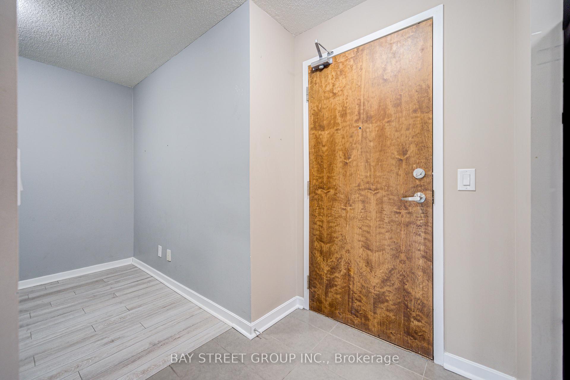 Photo 8 of Unit 215, 1235 Bayly Street, Pickering, Bay Ridges — HOMEH