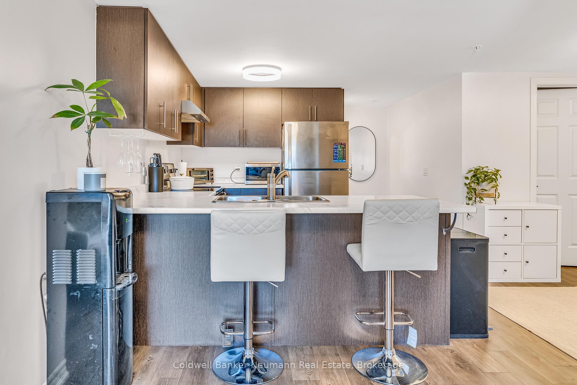Photo 10 of Unit 205, 7 Kay Crescent, Guelph, Pineridge/Westminster Woods — HOMEH