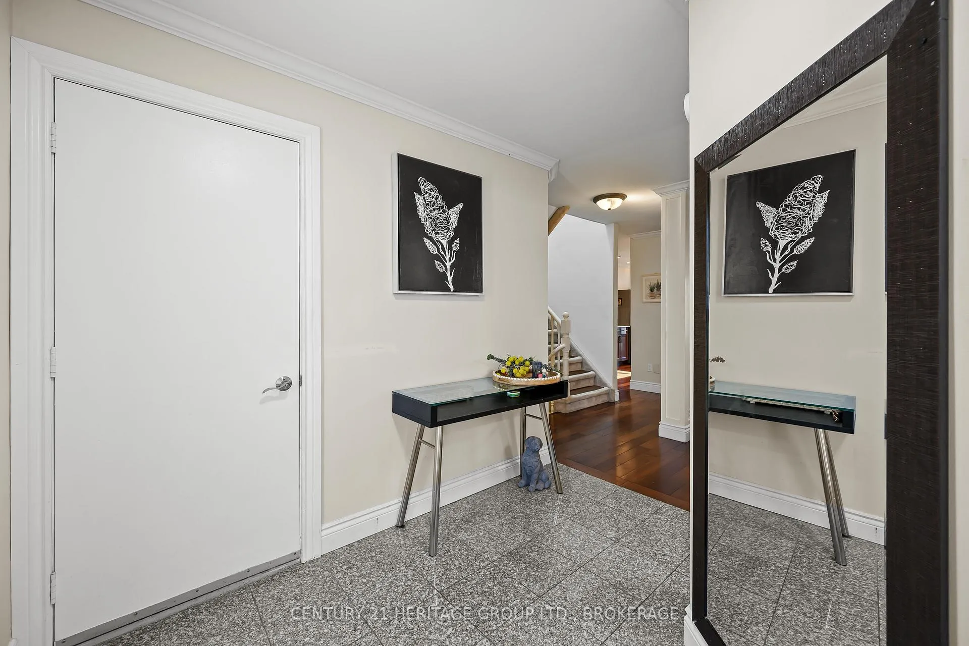 Photo 11 of Unit 29, 1098 King Street W, Kingston, Central City West — HOMEH