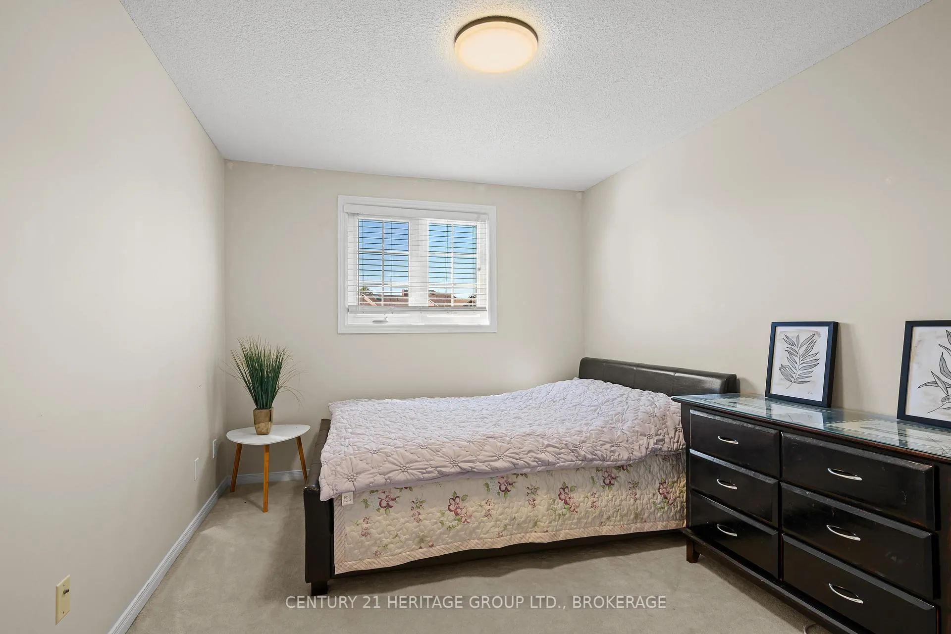 Photo 24 of Unit 29, 1098 King Street W, Kingston, Central City West — HOMEH
