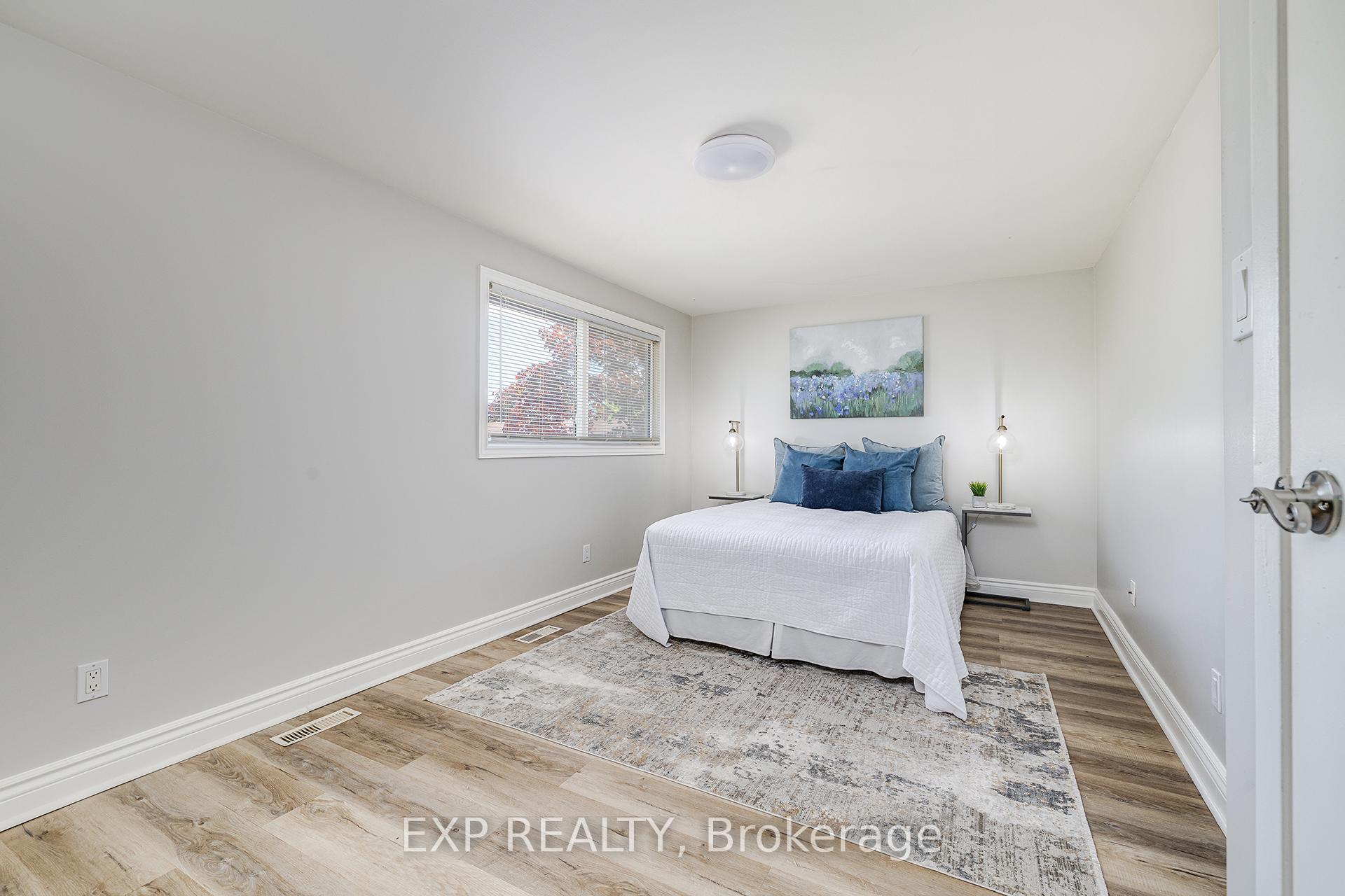 Photo 11 of Unit 12, 25 Thaler Avenue, Kitchener — HOMEH