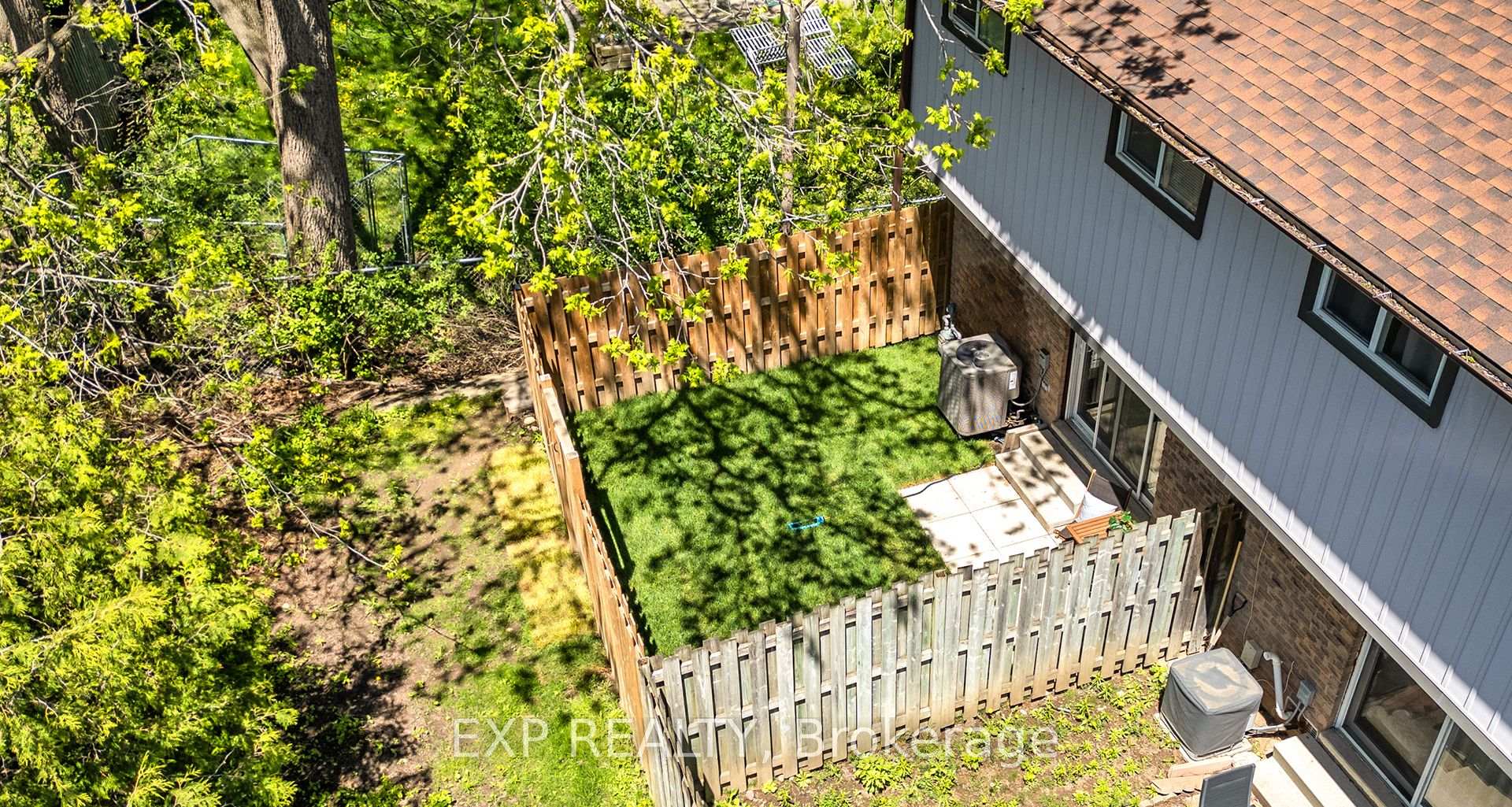 Photo 17 of Unit 12, 25 Thaler Avenue, Kitchener — HOMEH