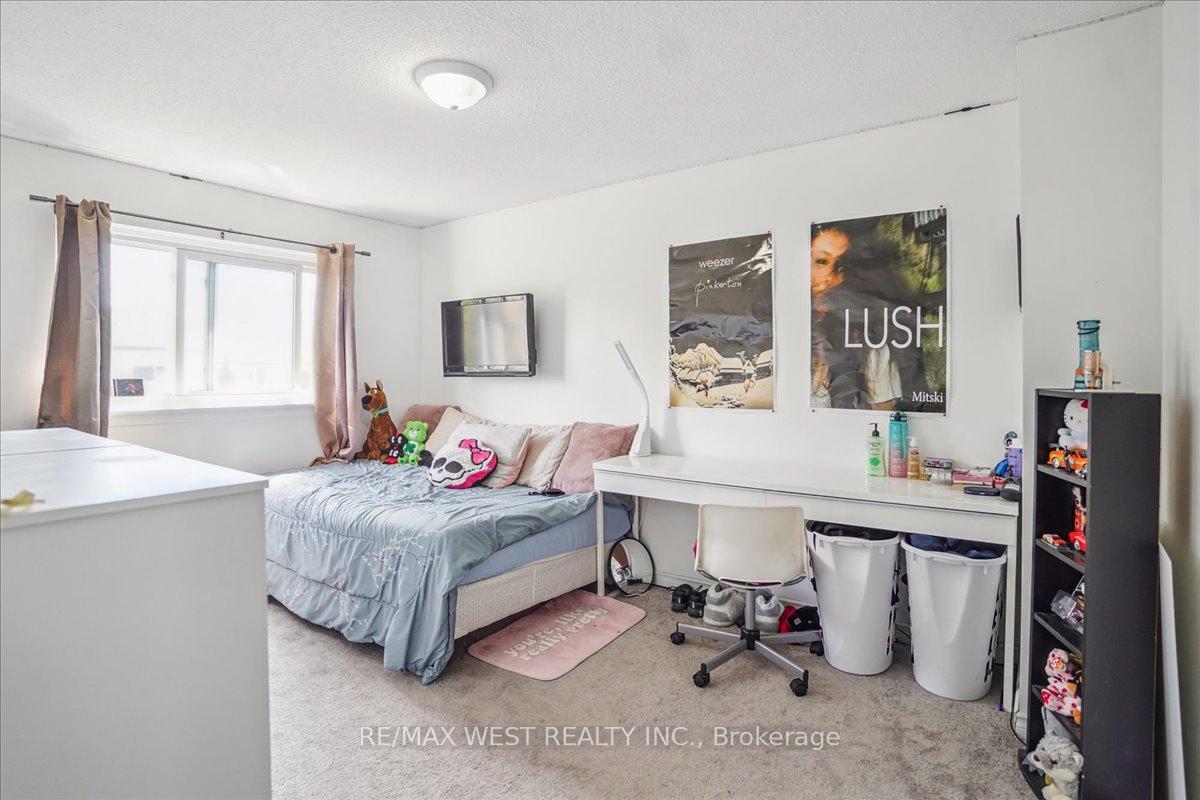 Photo 6 of Unit 52, 966 Adelaide Avenue E, Oshawa, Eastdale — HOMEH