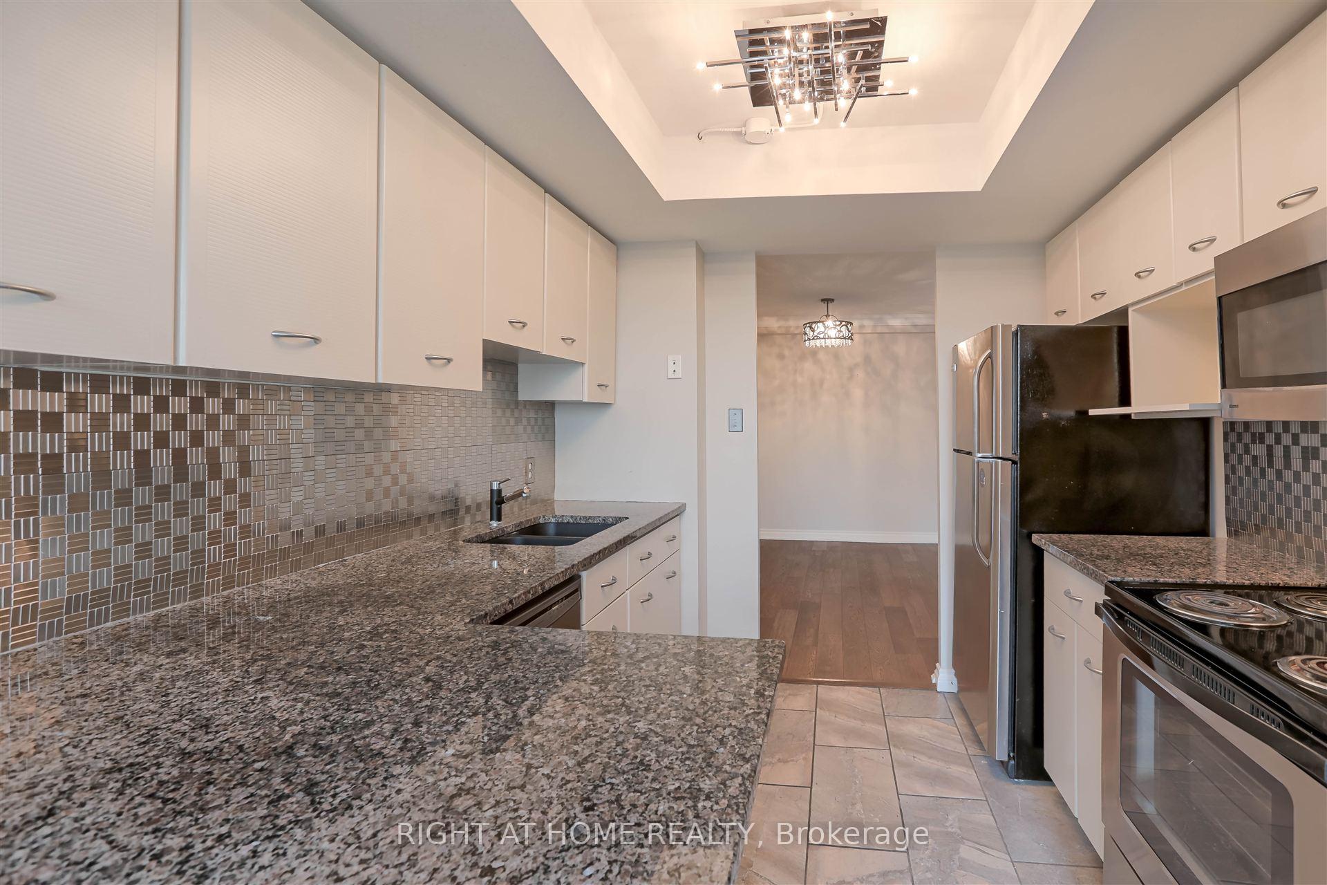Photo 16 of Unit 305, 271 Ridley Boulevard, Toronto, Bedford Park-Nortown — HOMEH