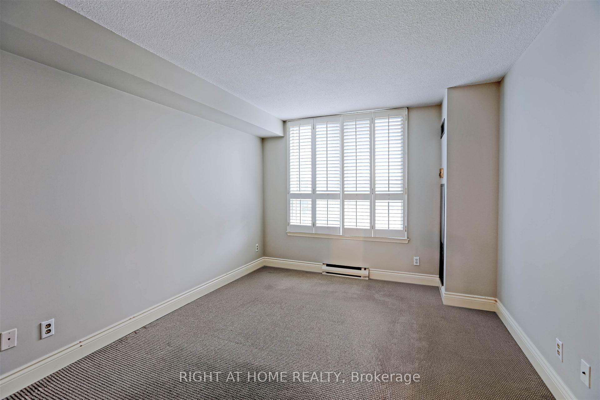 Photo 18 of Unit 305, 271 Ridley Boulevard, Toronto, Bedford Park-Nortown — HOMEH