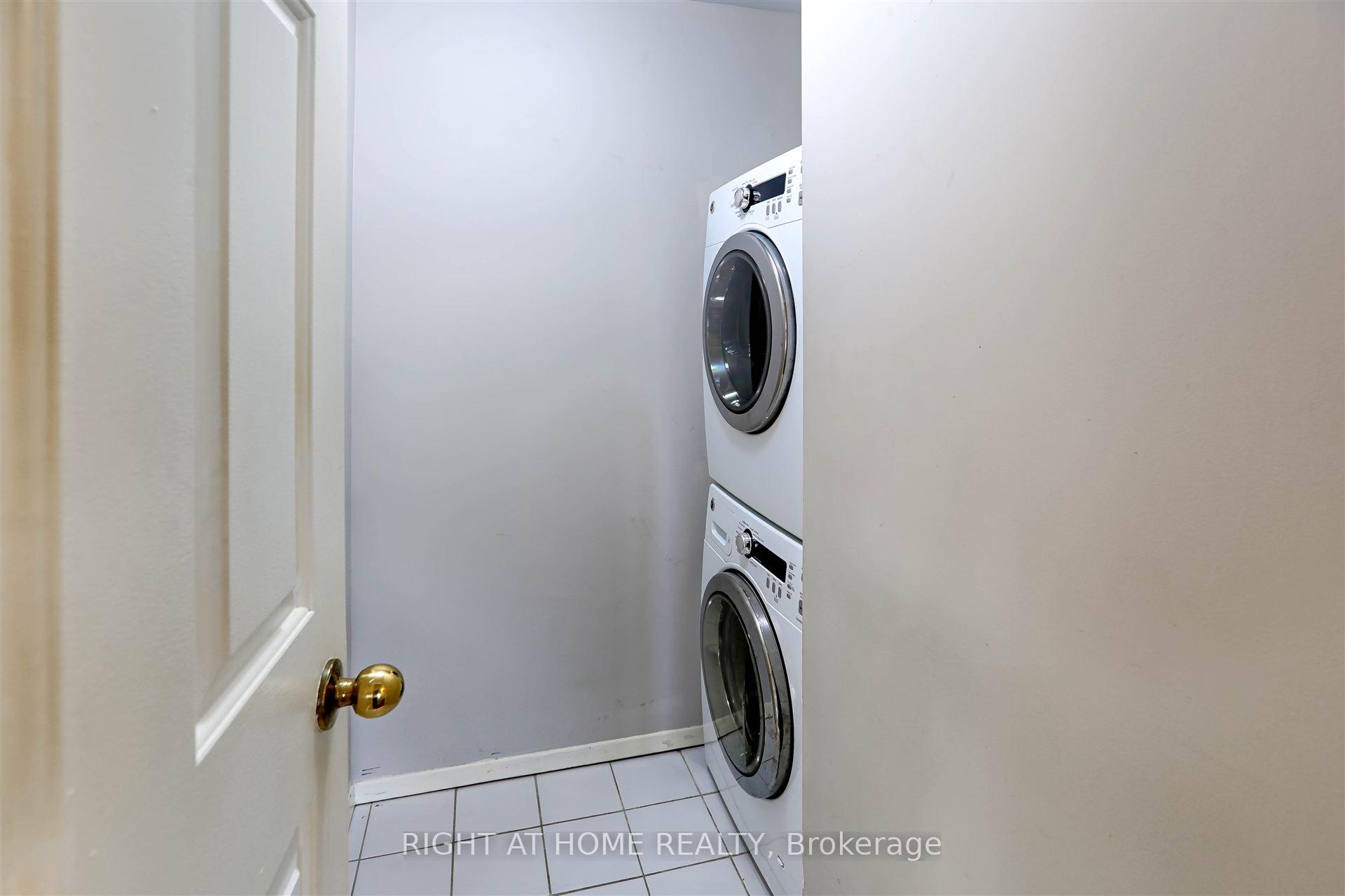 Photo 24 of Unit 305, 271 Ridley Boulevard, Toronto, Bedford Park-Nortown — HOMEH