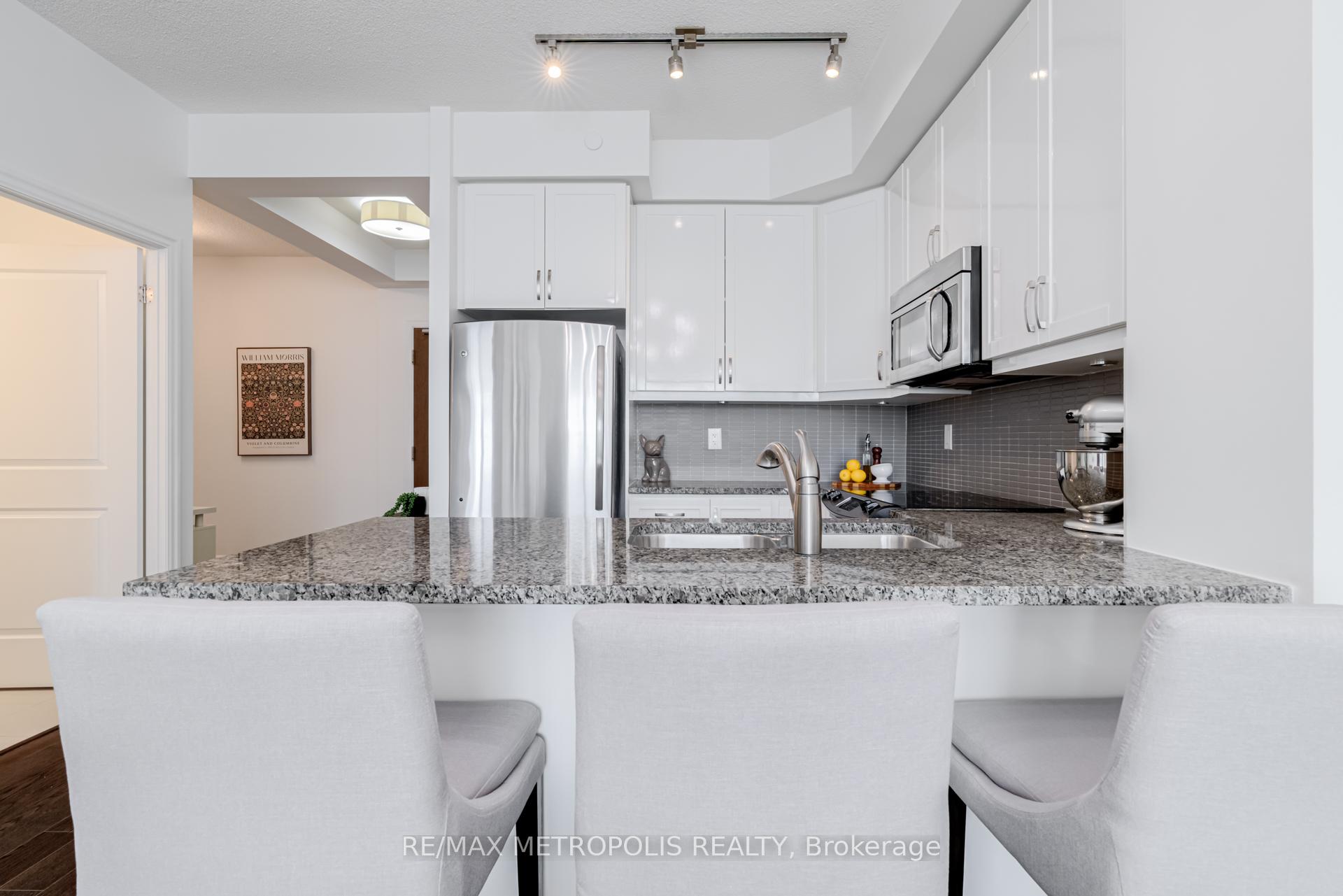 Photo 10 of Unit 416, 111 Civic Square Gate, Aurora, Bayview Wellington — HOMEH