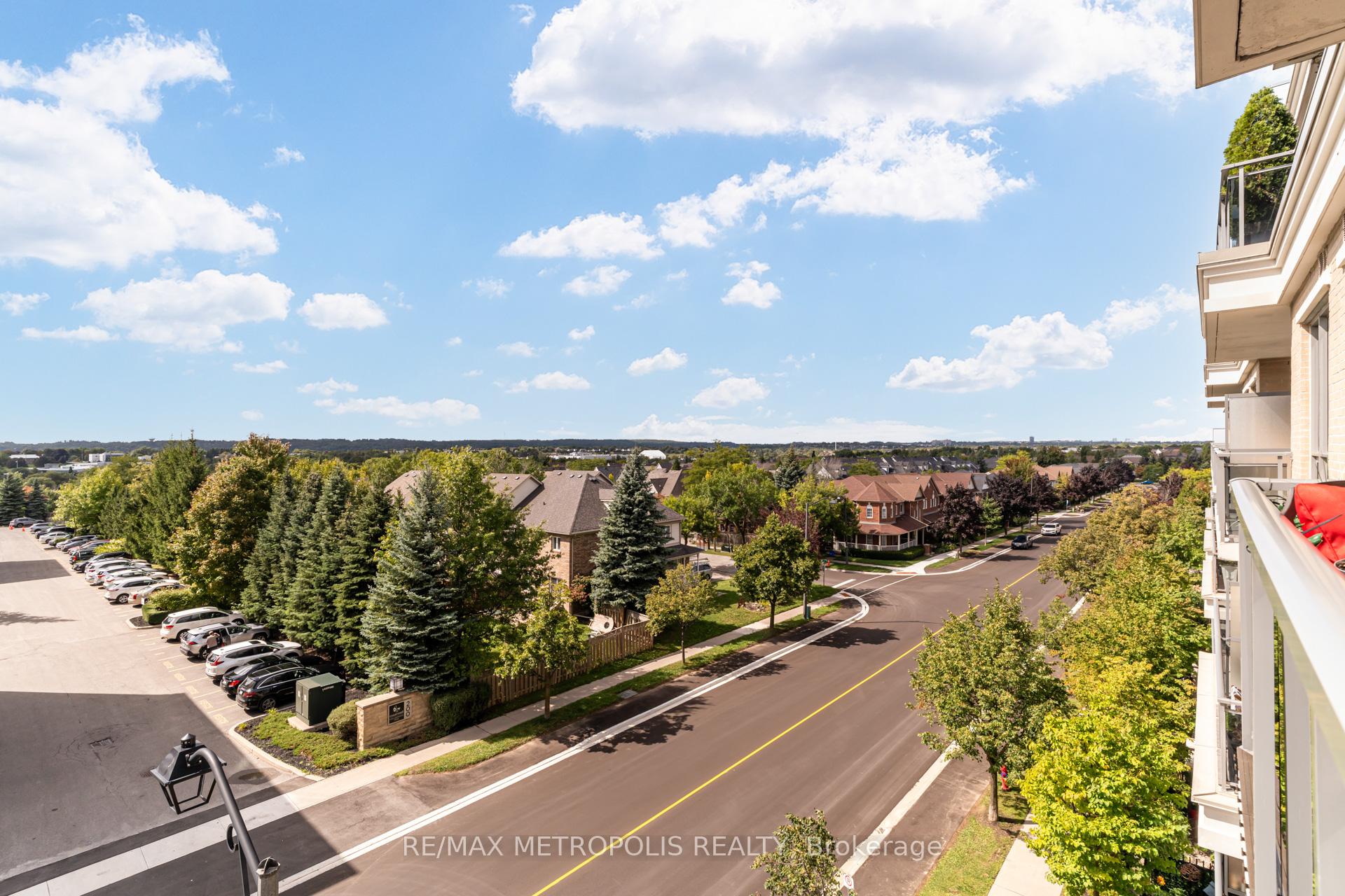 Photo 14 of Unit 416, 111 Civic Square Gate, Aurora, Bayview Wellington — HOMEH