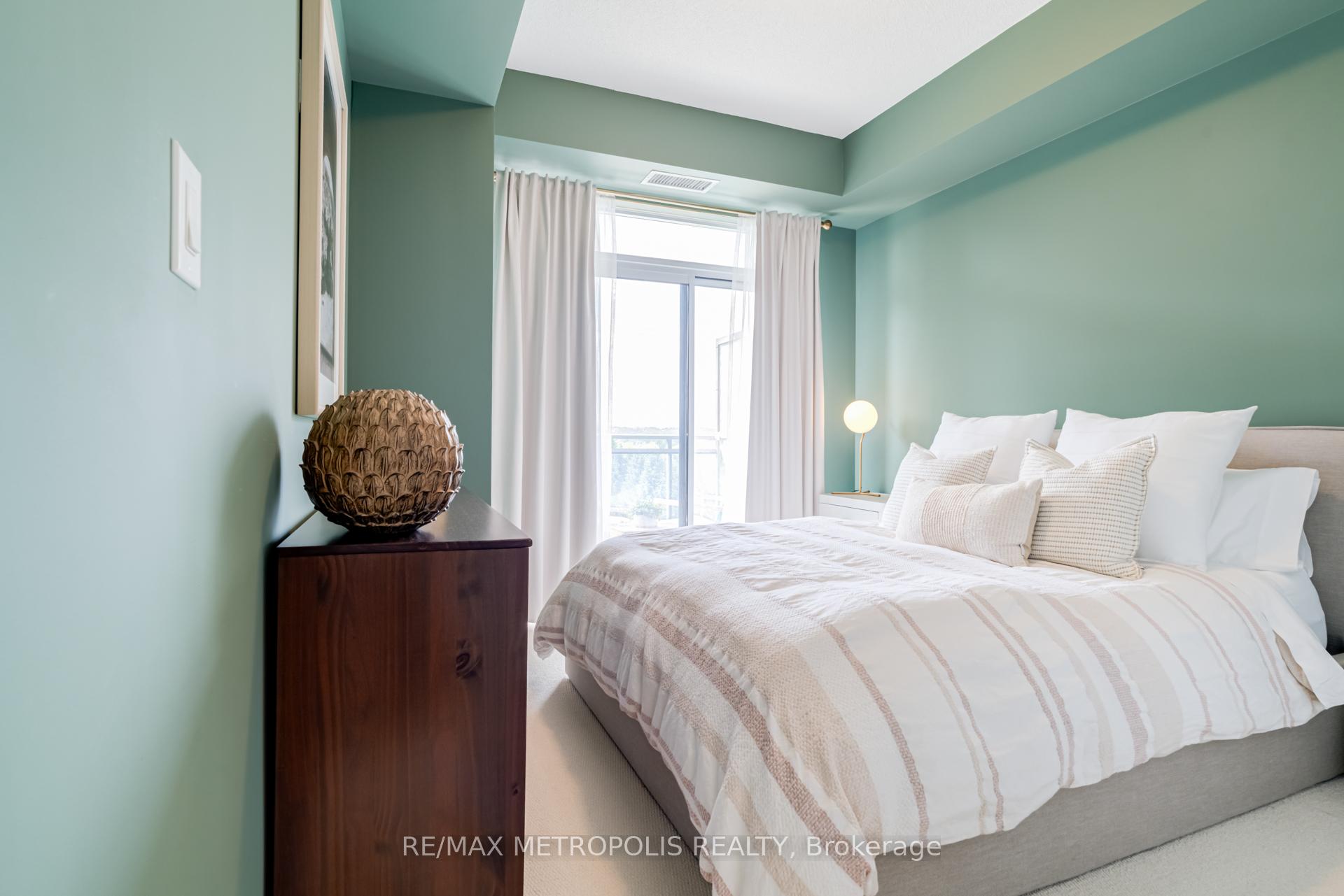Photo 16 of Unit 416, 111 Civic Square Gate, Aurora, Bayview Wellington — HOMEH