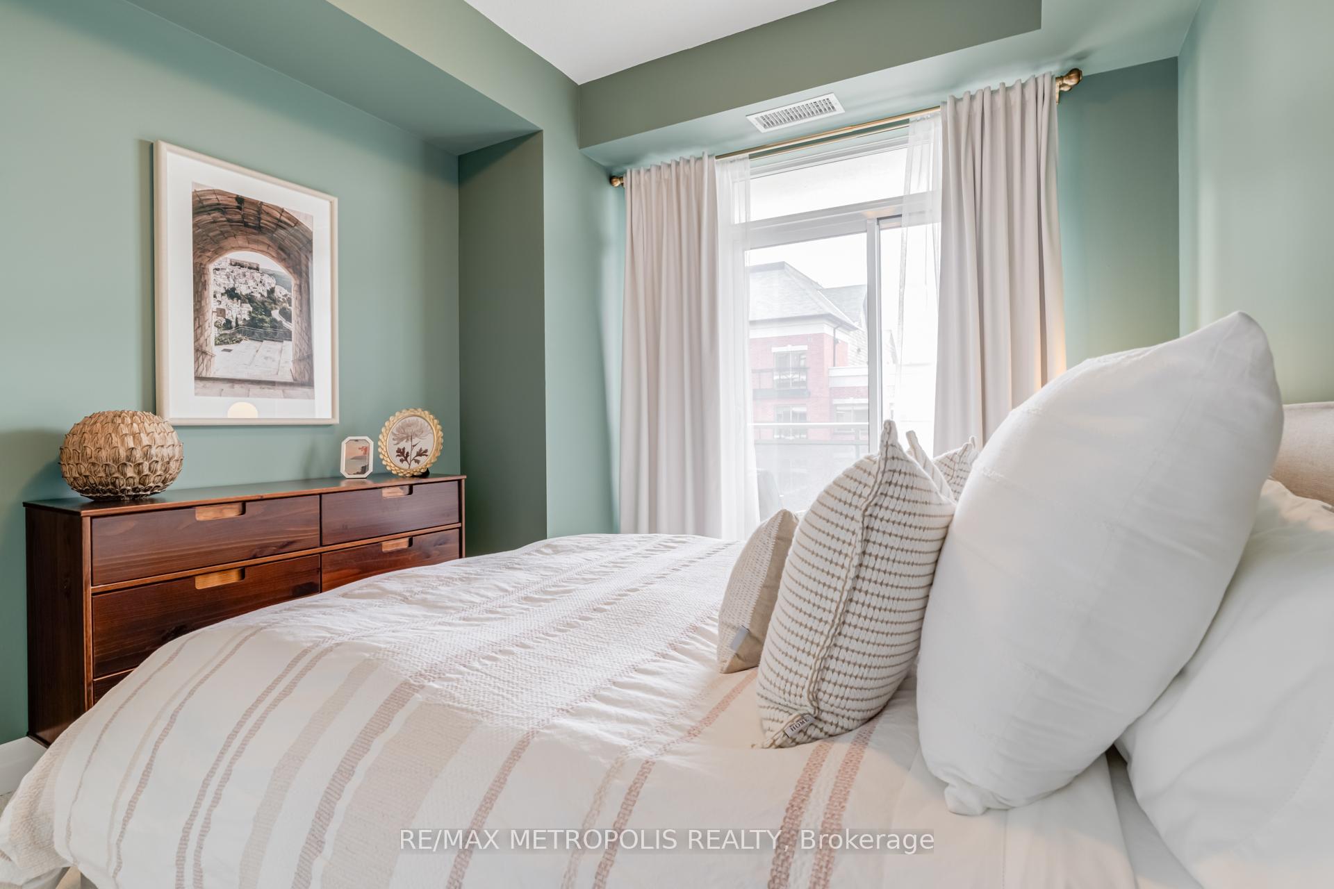Photo 19 of Unit 416, 111 Civic Square Gate, Aurora, Bayview Wellington — HOMEH