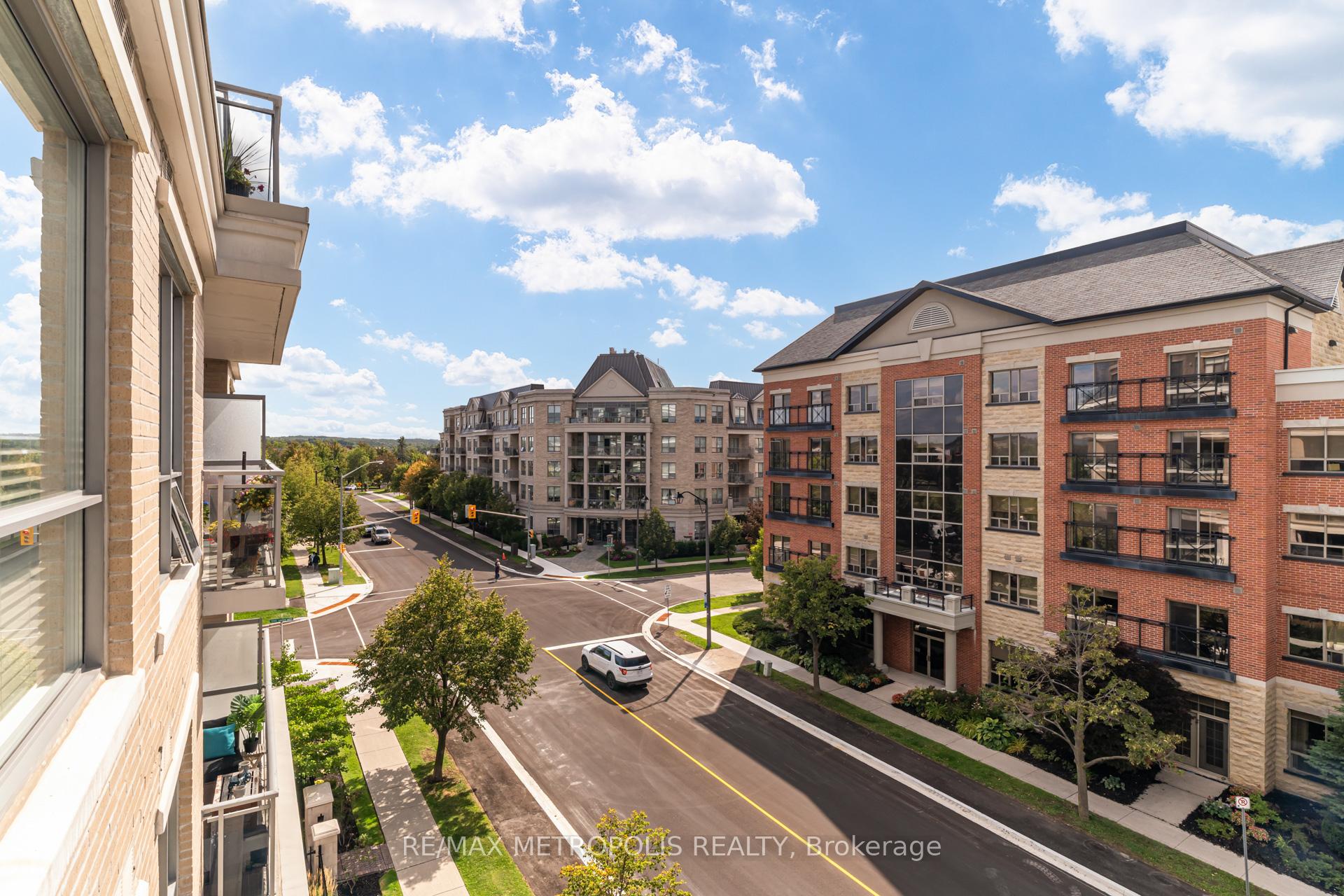 Photo 23 of Unit 416, 111 Civic Square Gate, Aurora, Bayview Wellington — HOMEH