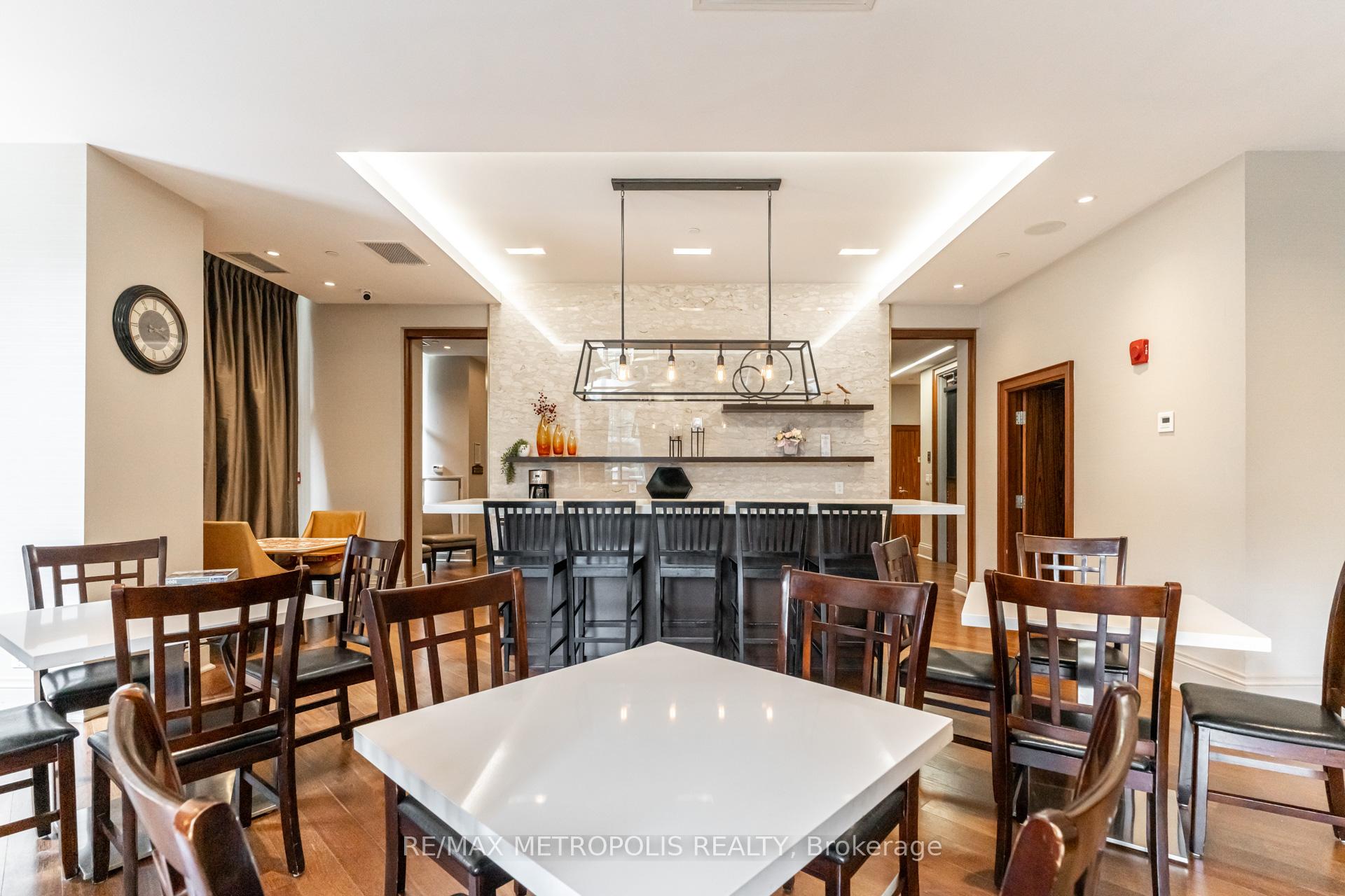 Photo 26 of Unit 416, 111 Civic Square Gate, Aurora, Bayview Wellington — HOMEH