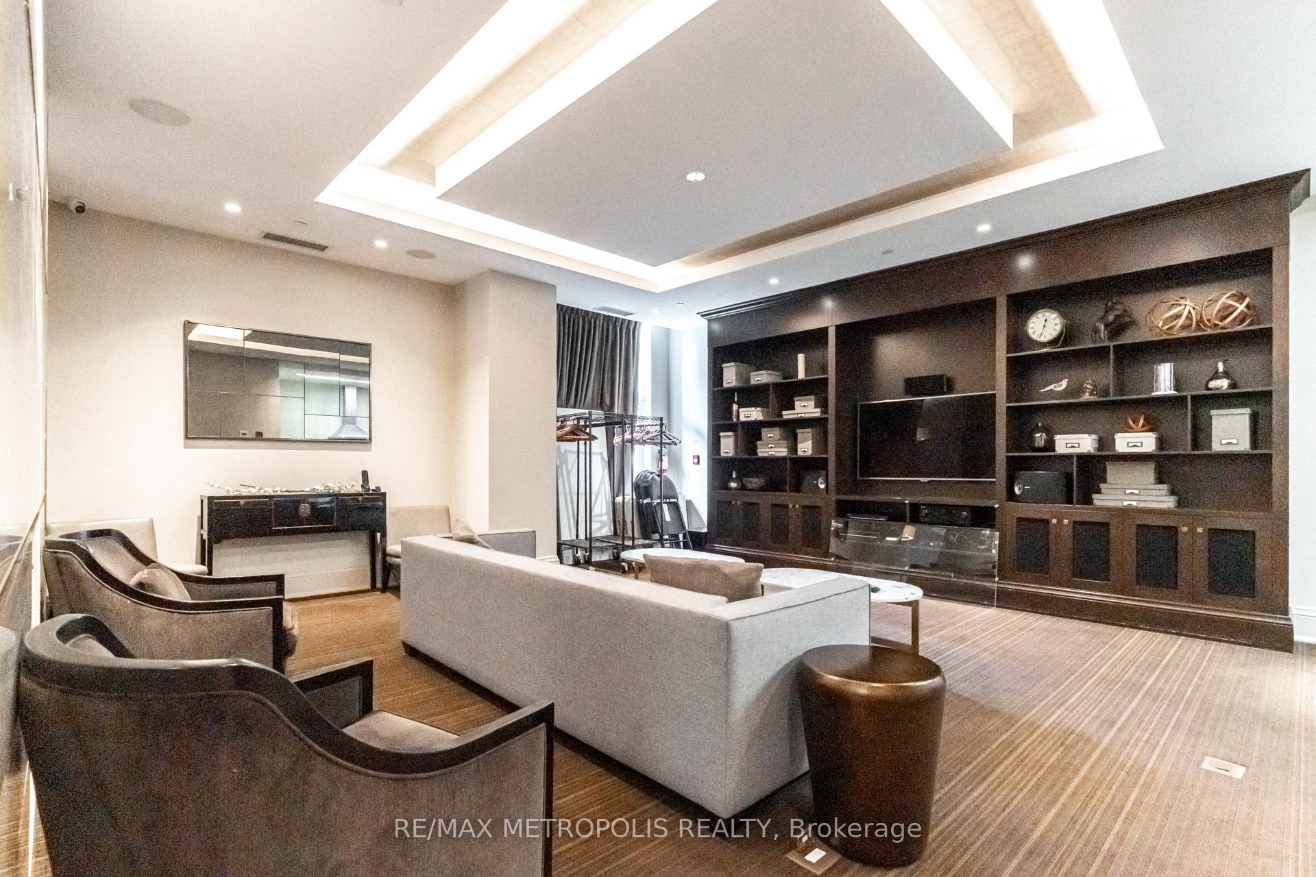 Photo 28 of Unit 416, 111 Civic Square Gate, Aurora, Bayview Wellington — HOMEH