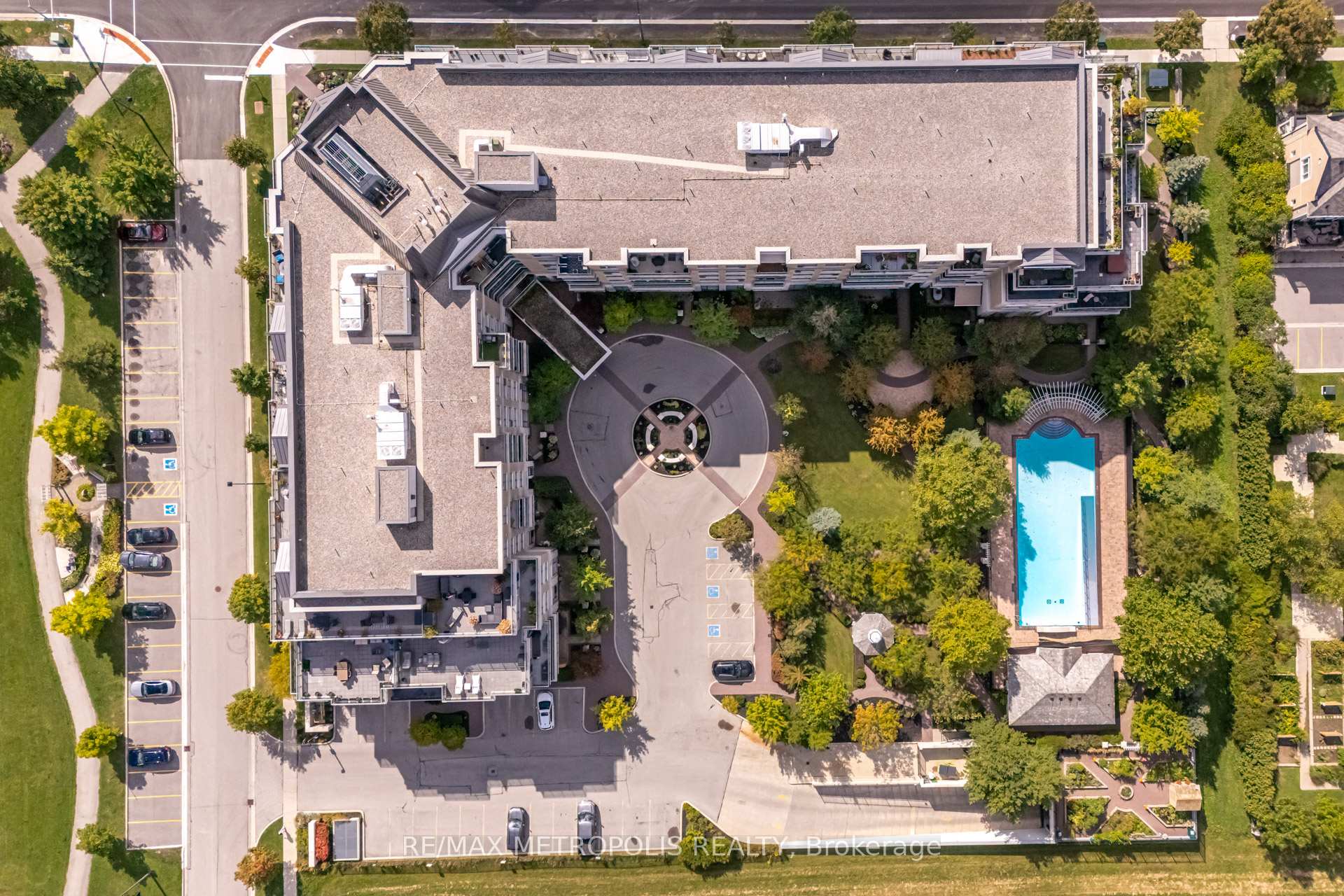Photo 42 of Unit 416, 111 Civic Square Gate, Aurora, Bayview Wellington — HOMEH