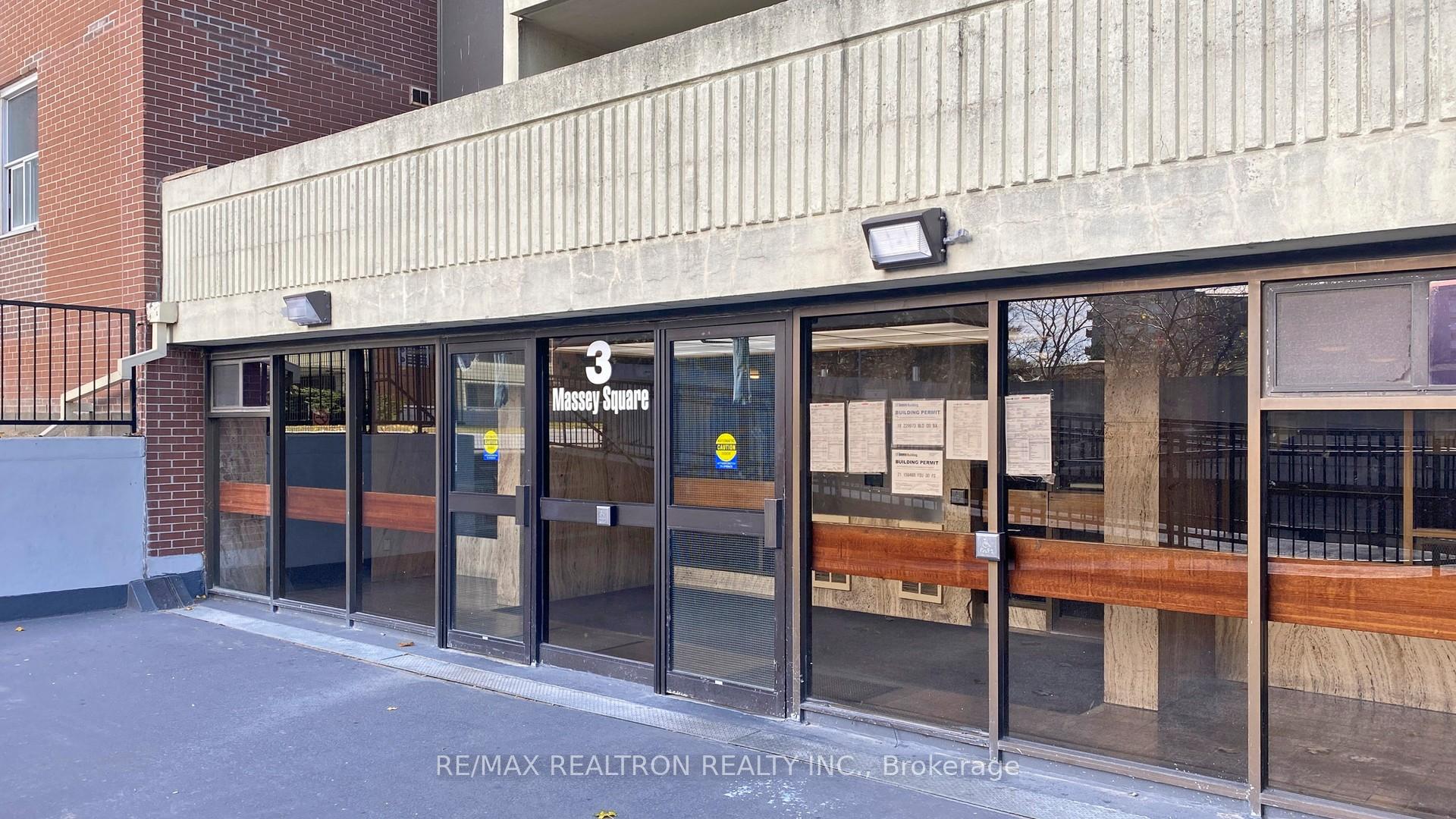 Photo 2 of Unit 504, 3 Massey Square, Toronto, Crescent Town — HOMEH