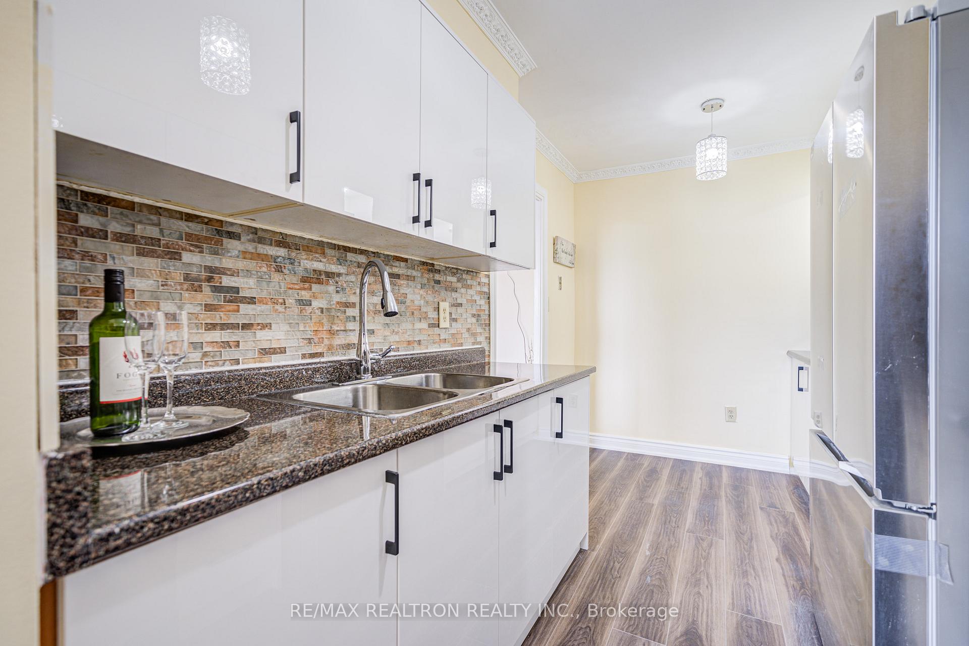 Photo 23 of Unit 504, 3 Massey Square, Toronto, Crescent Town — HOMEH