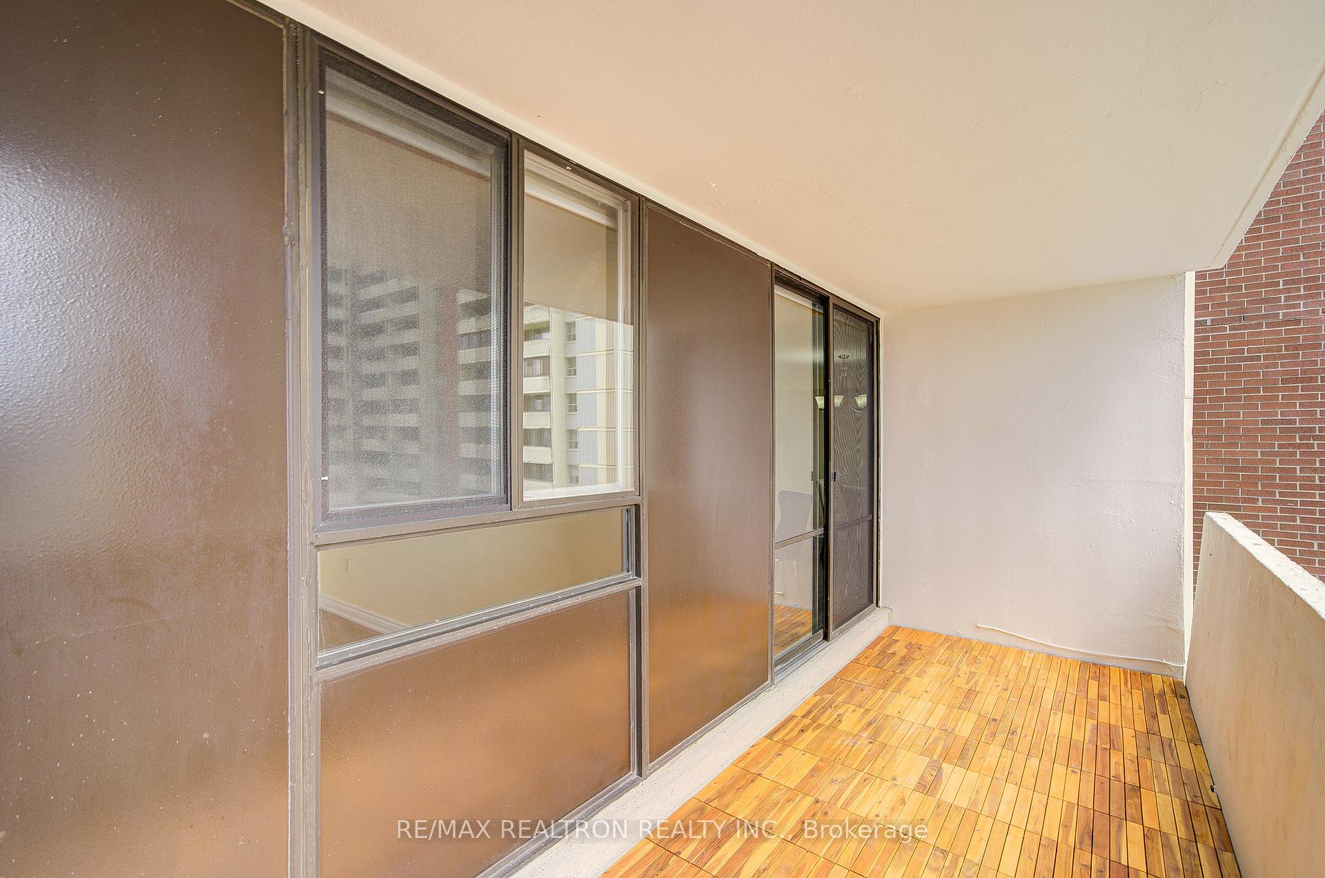 Photo 45 of Unit 504, 3 Massey Square, Toronto, Crescent Town — HOMEH