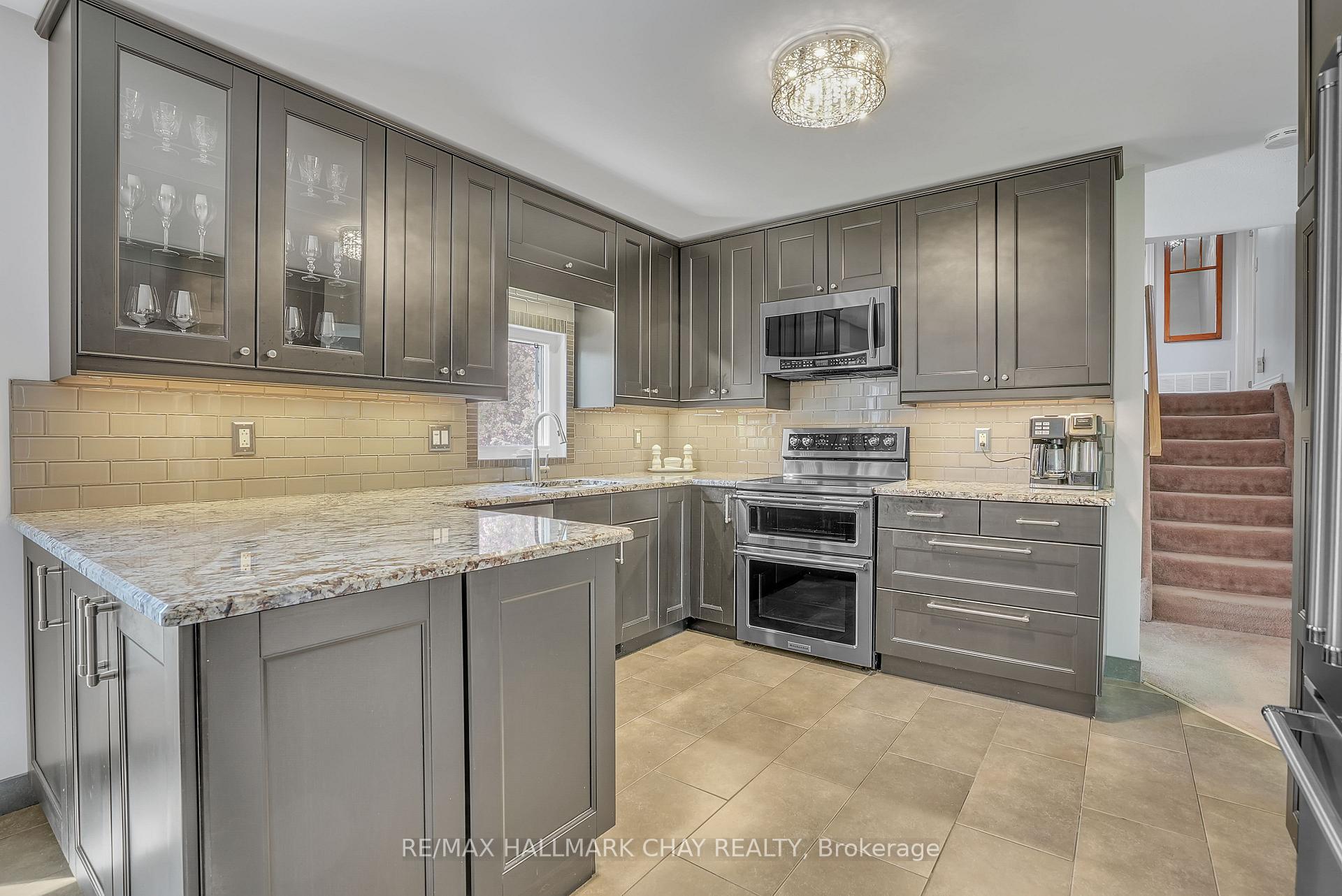 Photo 8 of 215 McGeorge Avenue, Essa, Angus — HOMEH