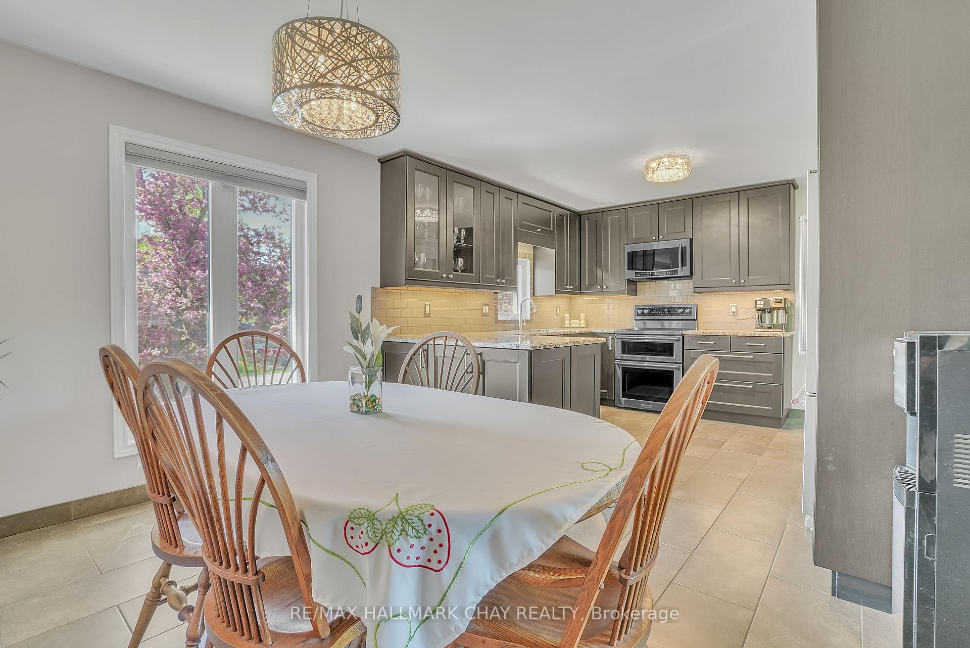 Photo 12 of 215 McGeorge Avenue, Essa, Angus — HOMEH