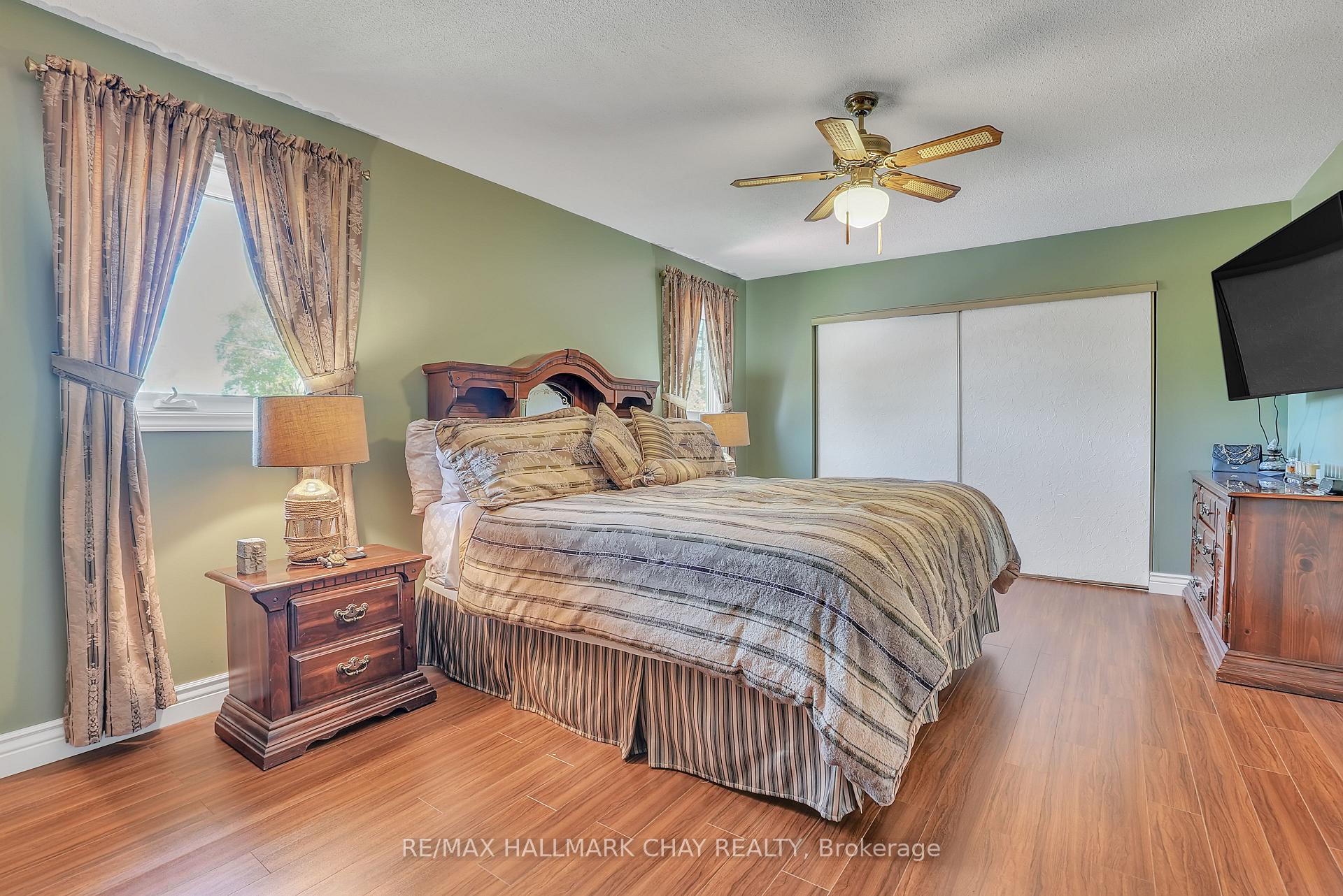 Photo 18 of 215 McGeorge Avenue, Essa, Angus — HOMEH