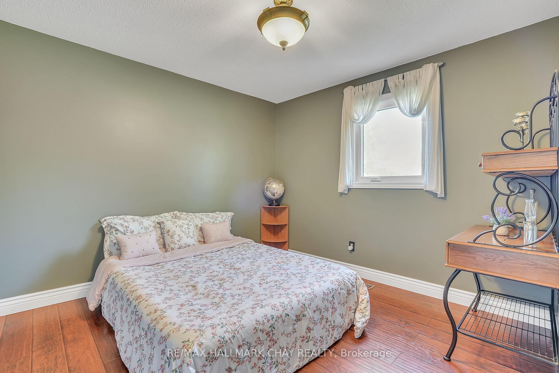 Photo 26 of 215 McGeorge Avenue, Essa, Angus — HOMEH