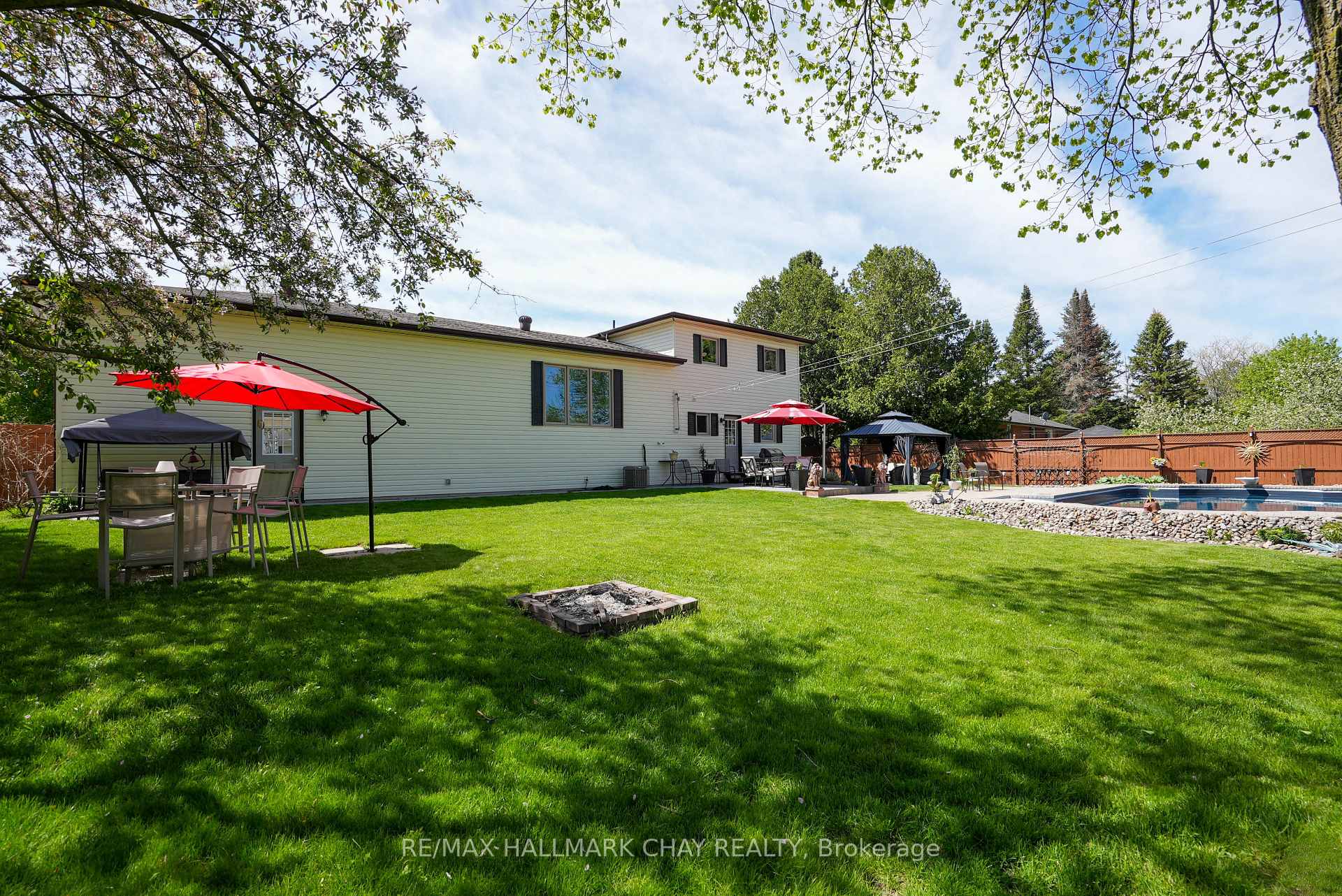 Photo 39 of 215 McGeorge Avenue, Essa, Angus — HOMEH