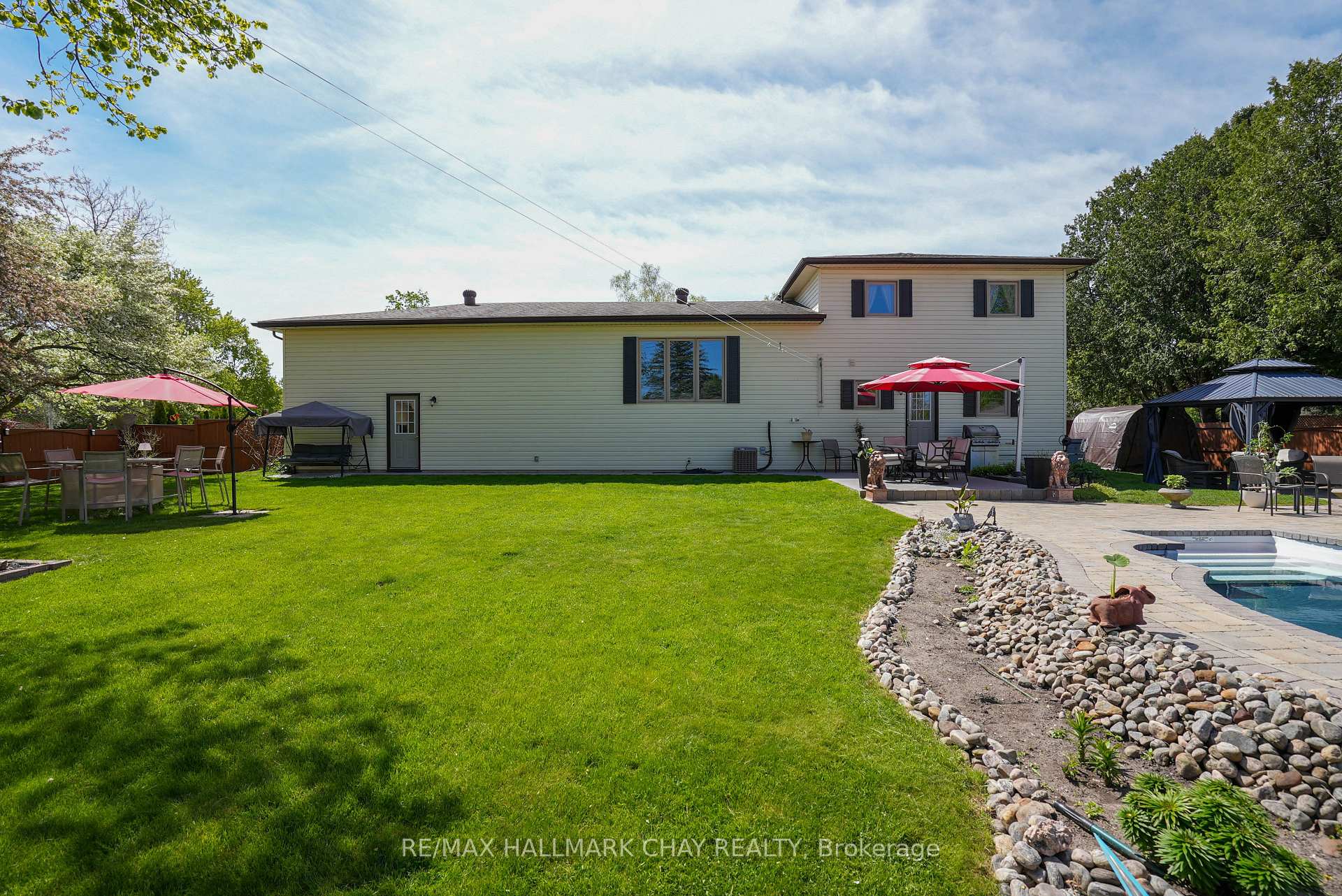 Photo 40 of 215 McGeorge Avenue, Essa, Angus — HOMEH