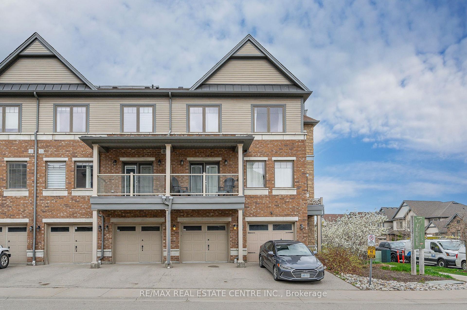 Photo 2 of Unit A2, 70 Willowrun Drive, Kitchener — HOMEH