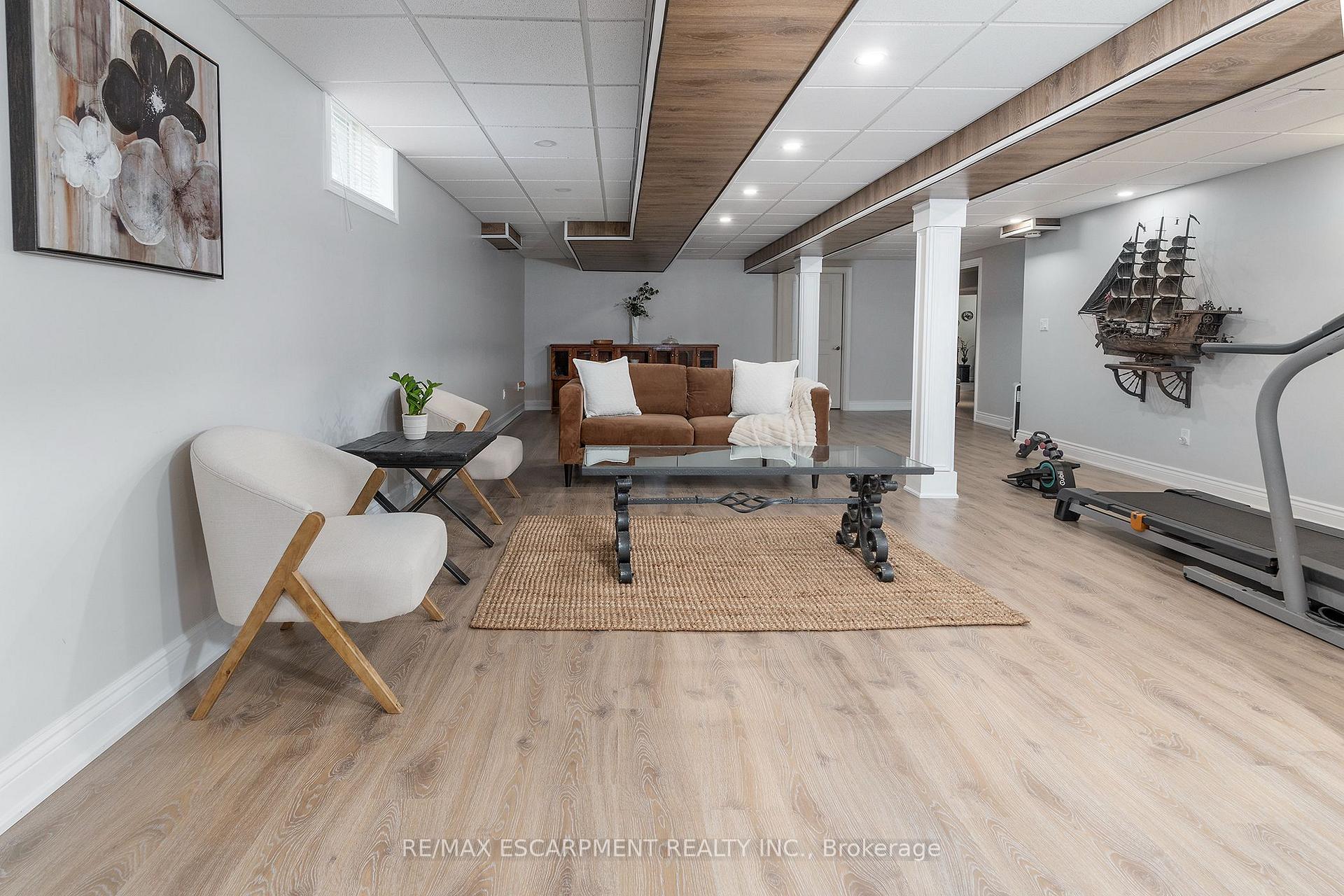 Photo 21 of Unit 35, 93 Aberfoyle Mill Crescent, Puslinch, Aberfoyle — HOMEH