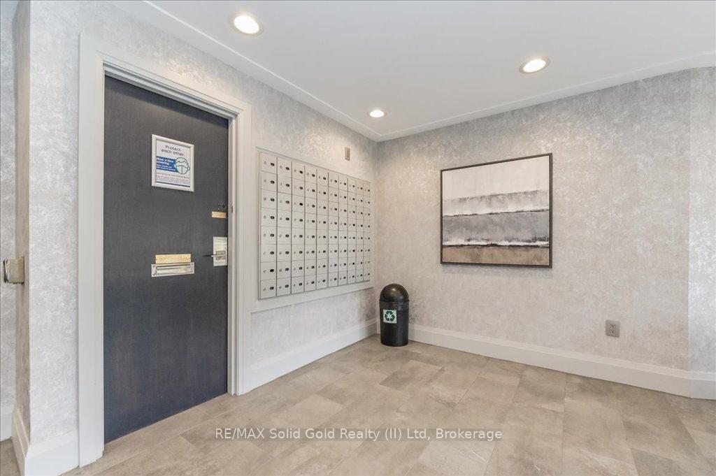 Photo 6 of Unit 305, 10 Ellen Street E, Kitchener — HOMEH